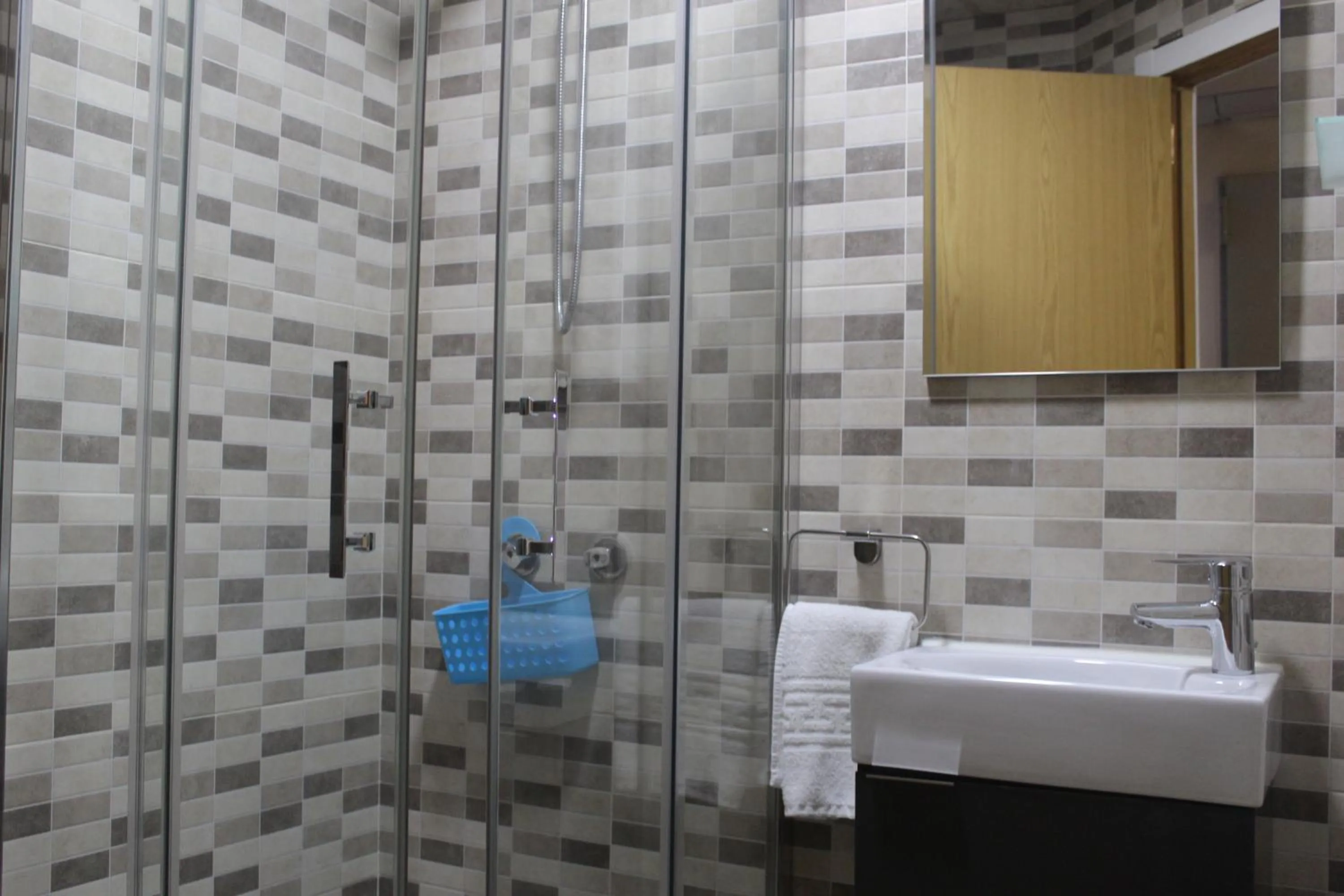 Shower in L'Hostalet d'Arenys de Mar