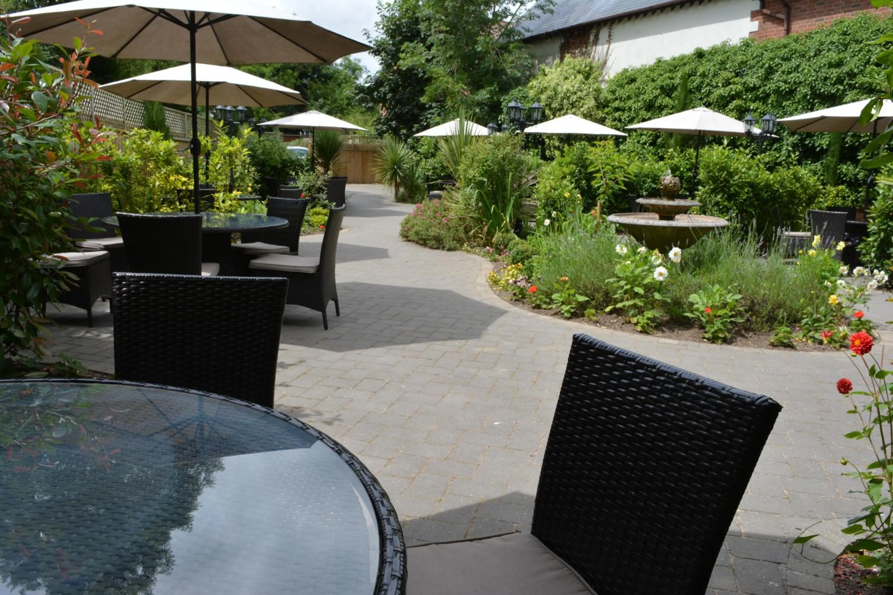 Garden in Greyhound Inn
