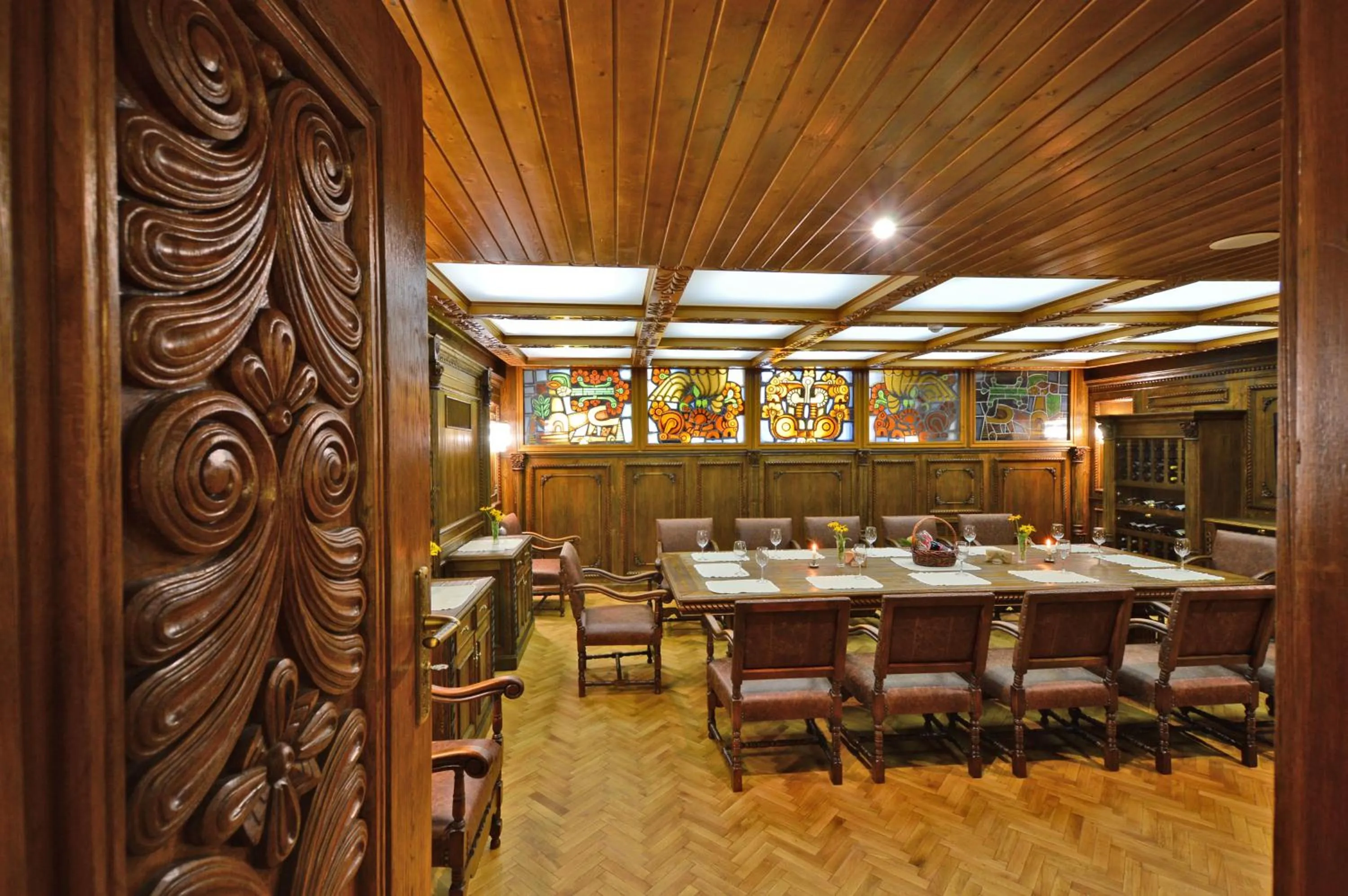 Lounge or bar in Hotel Edelweiss