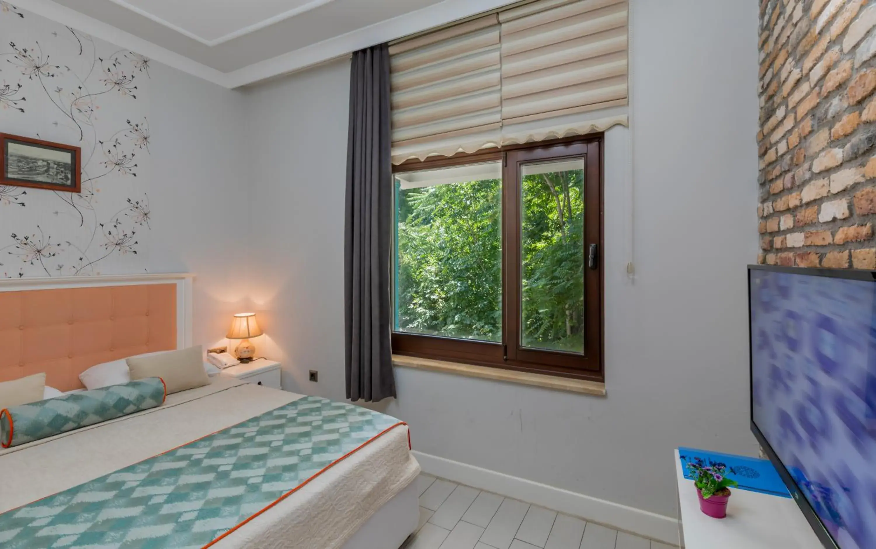 Decorative detail, Bed in Delight Deluxe Aparts Decorative detail, Bed in Delight Deluxe Aparts