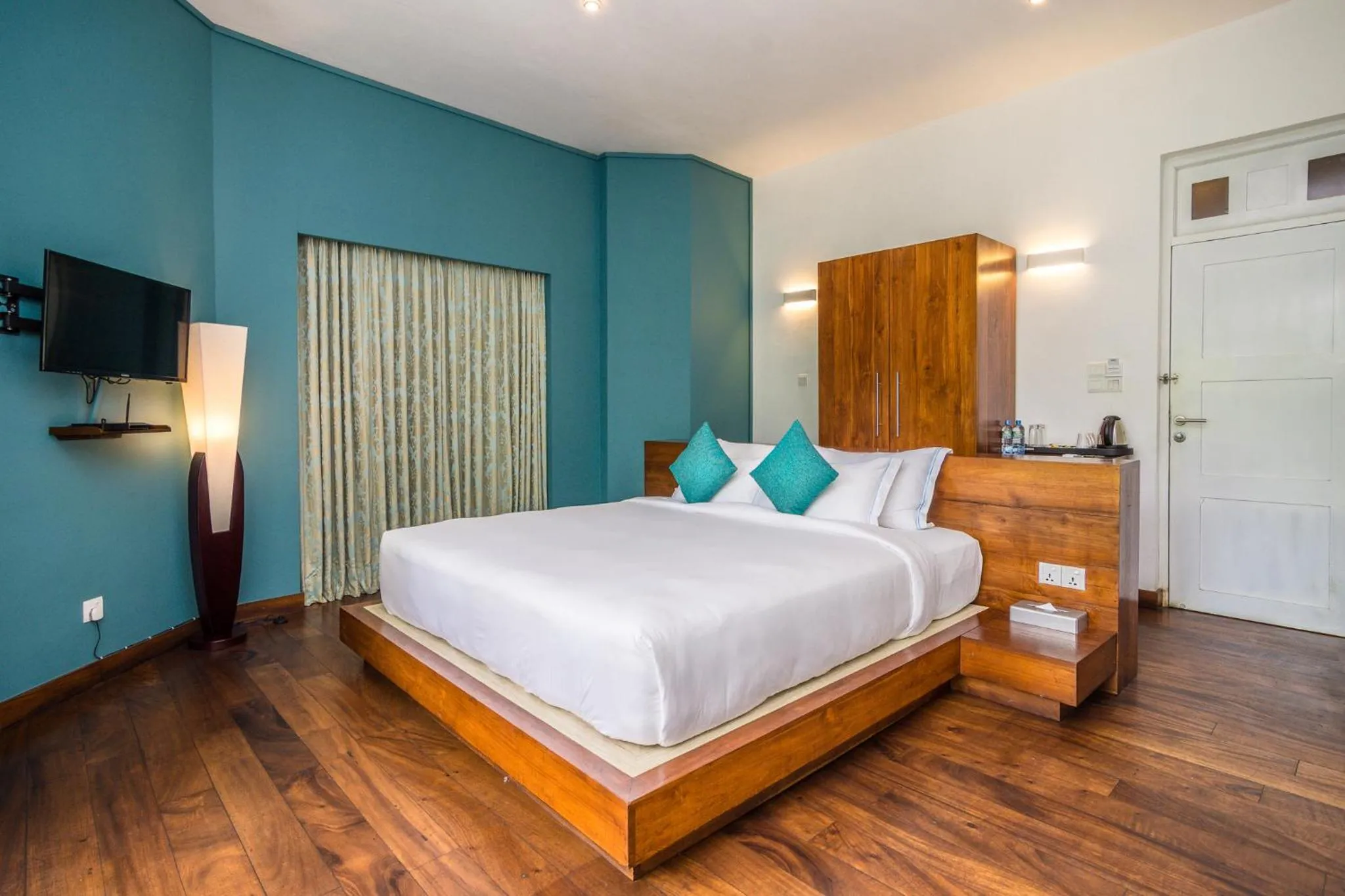 Bedroom, Bed in Viyana Boutique Hotel