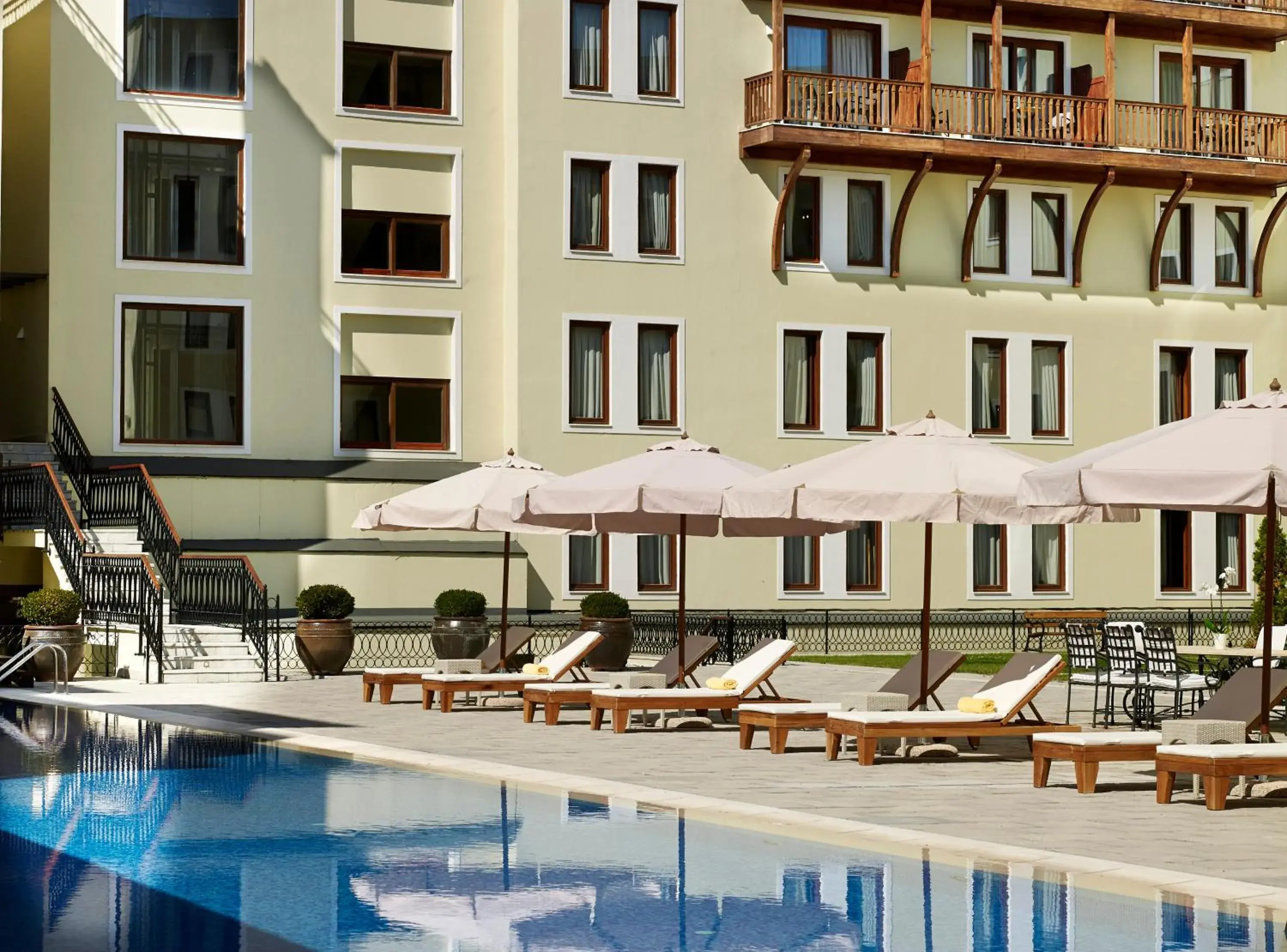 Swimming pool in Grand Serai Congress and Spa Swimming pool in Grand Serai Congress and Spa