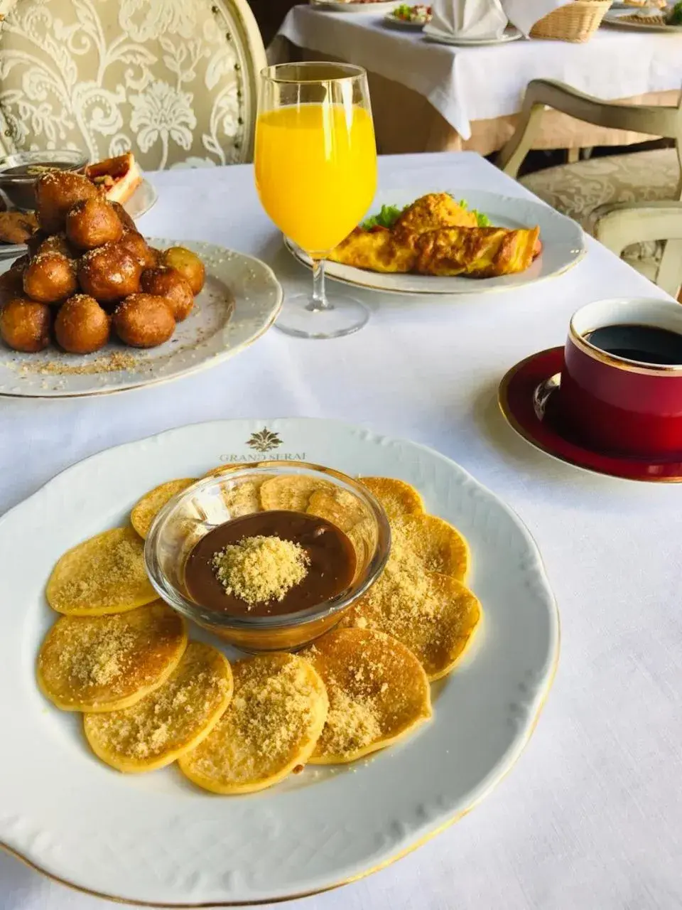 Restaurant/places to eat in Grand Serai Congress and Spa Restaurant/places to eat in Grand Serai Congress and Spa