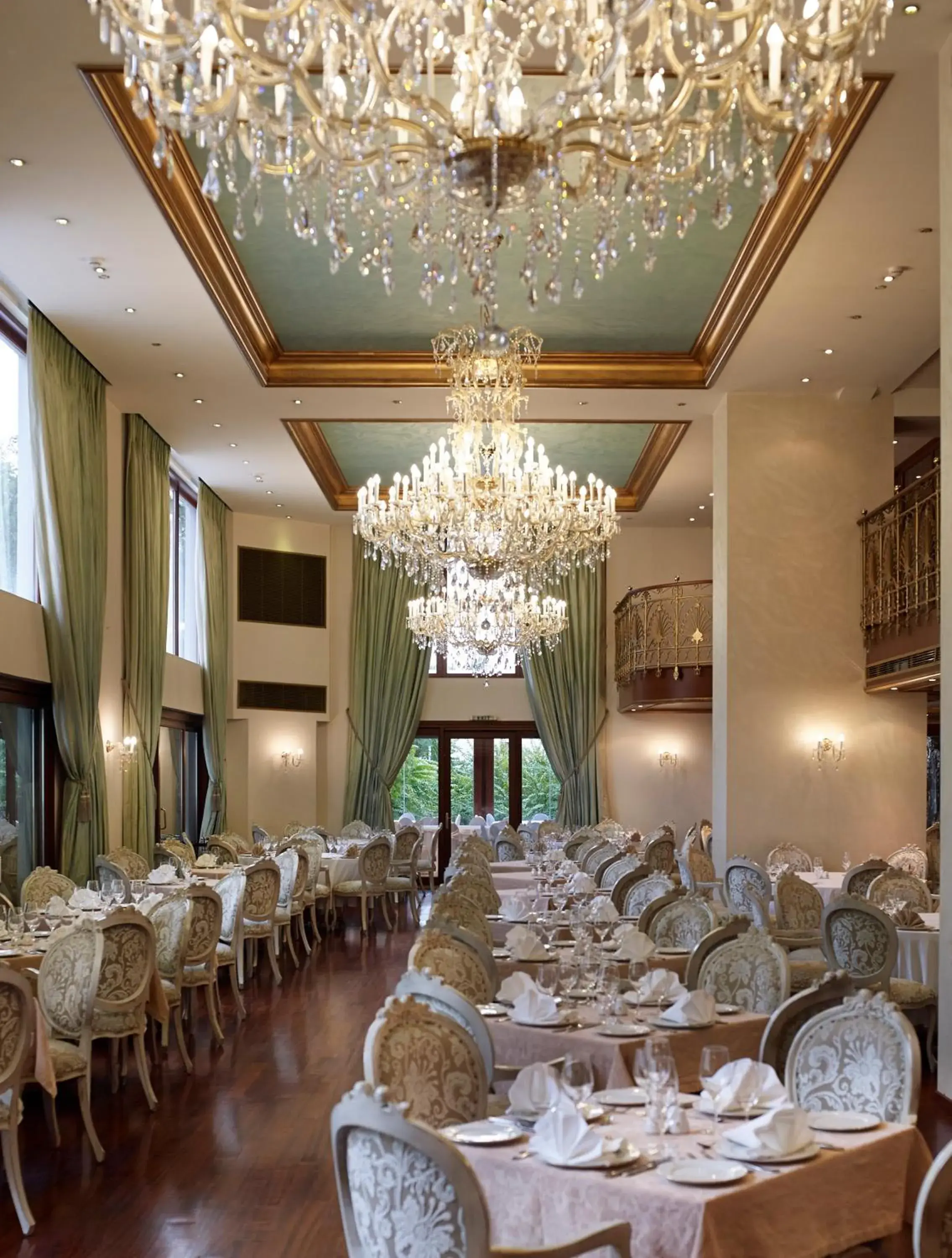 Restaurant/places to eat in Grand Serai Congress and Spa Restaurant/places to eat in Grand Serai Congress and Spa