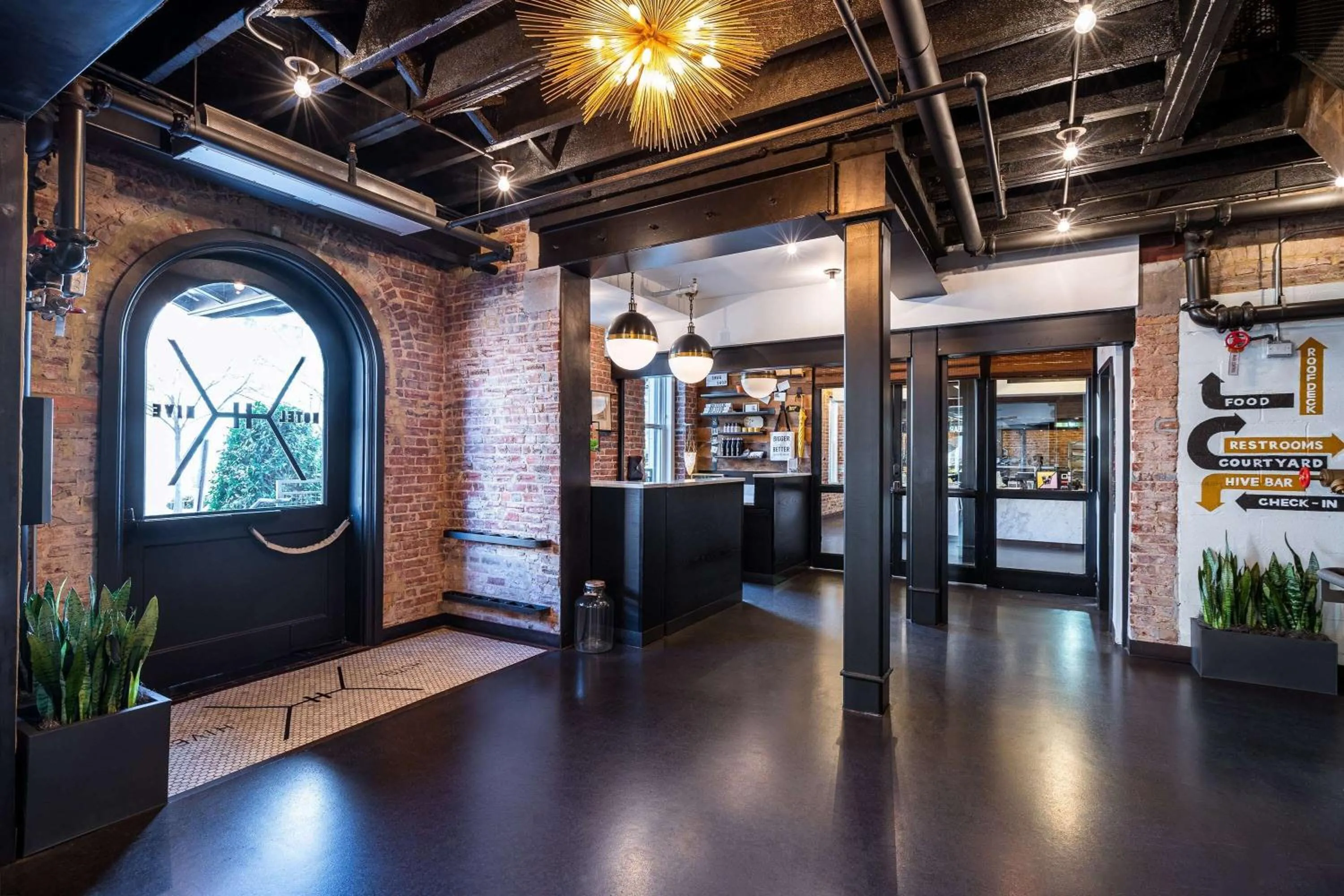 Facade/entrance in Hotel Hive