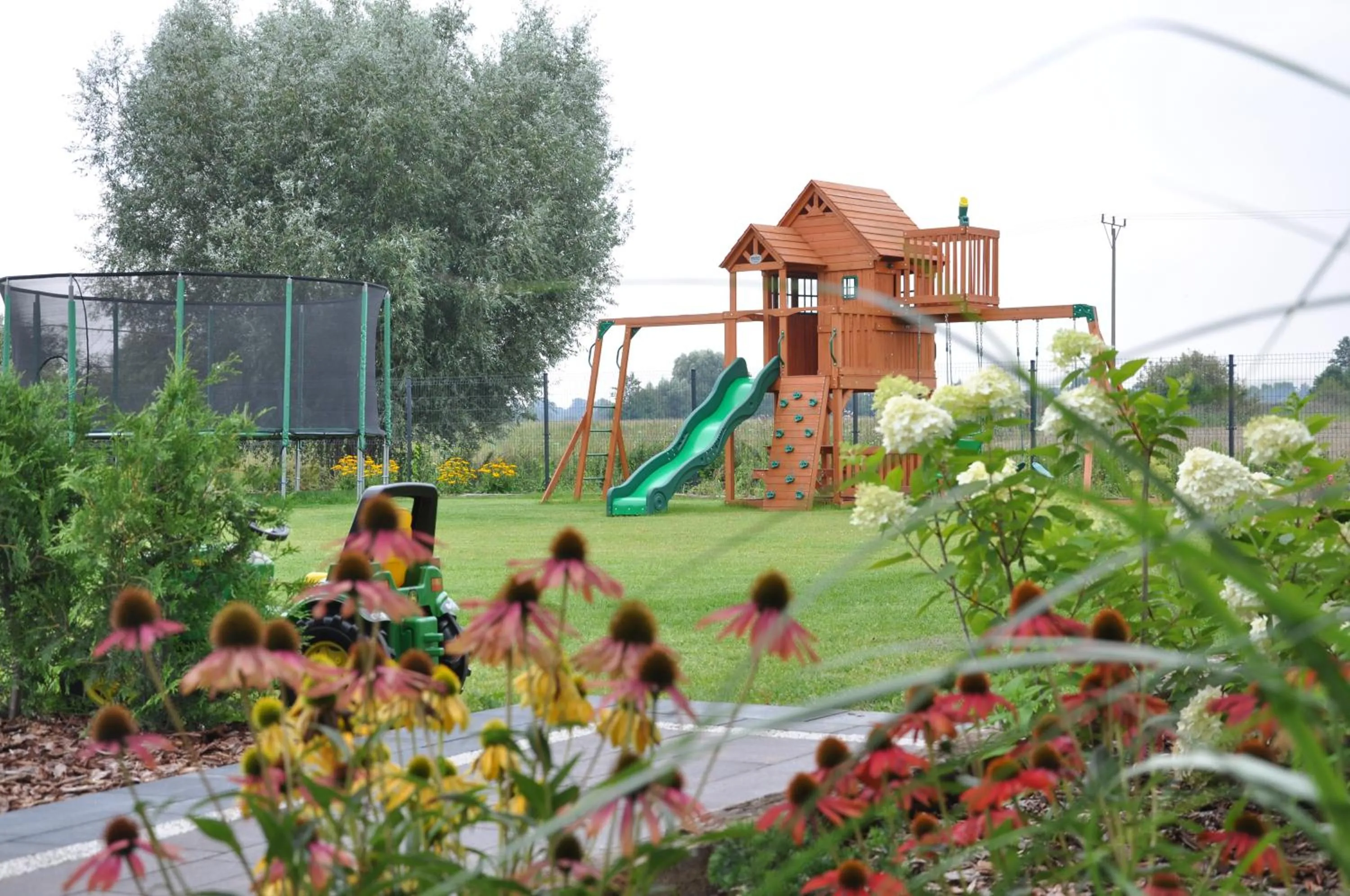 Children play ground in Tulipanowy Gościniec
