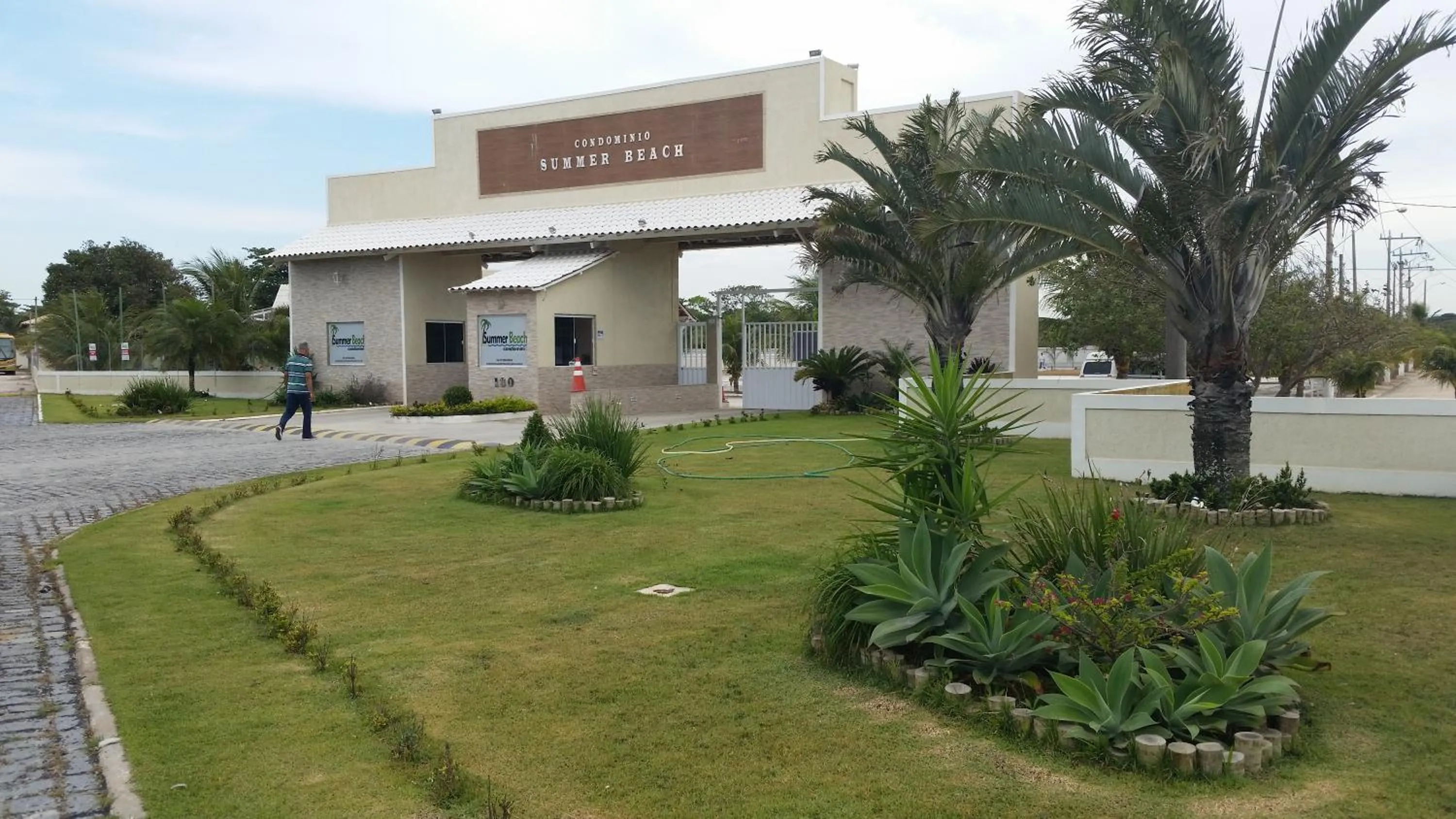 CASA DUPLEX - ARRAIAL DO CABO (Monte Alto)