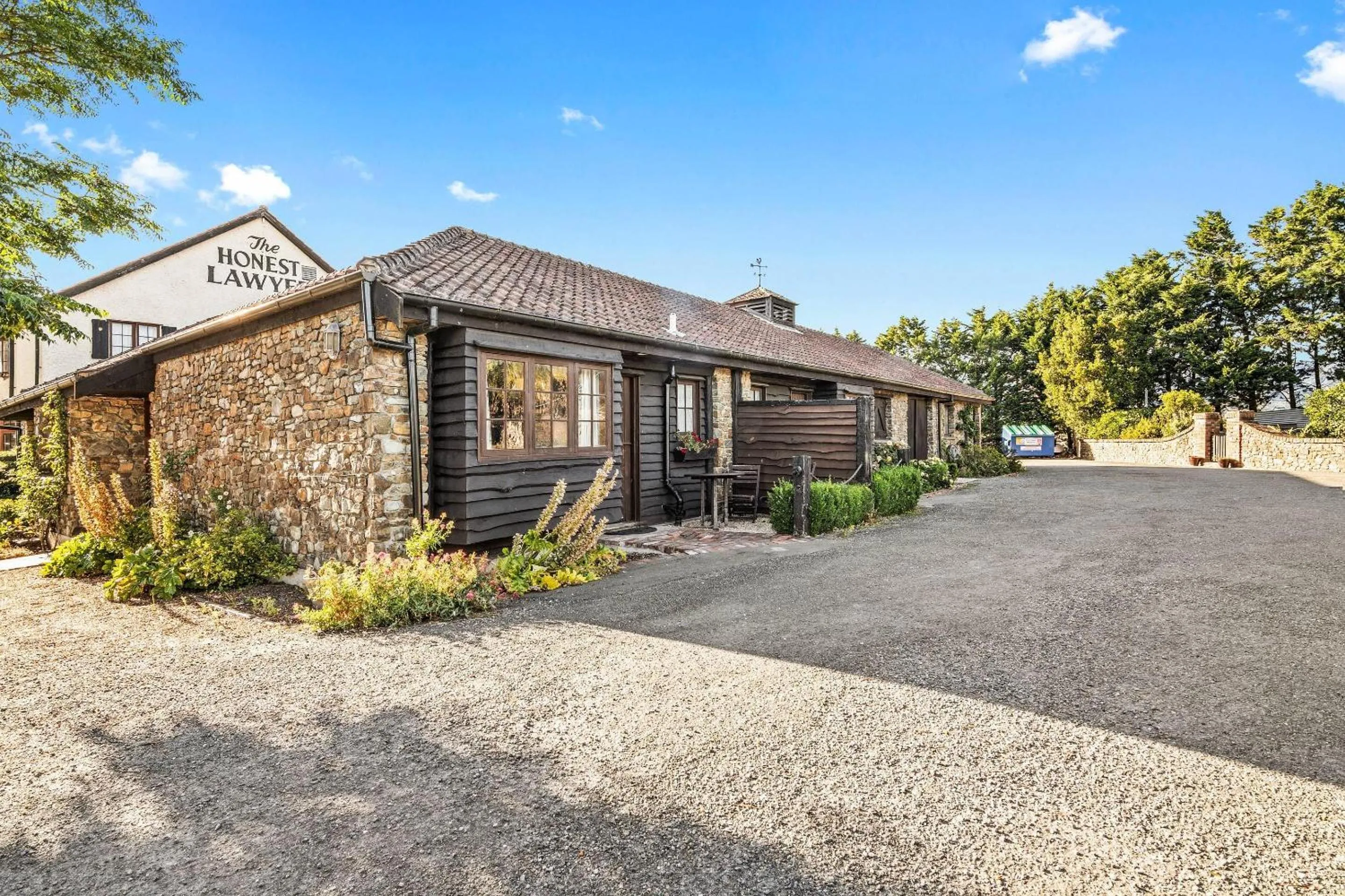 Bedroom in The Honest Lawyer, an Ascend Collection Hotel