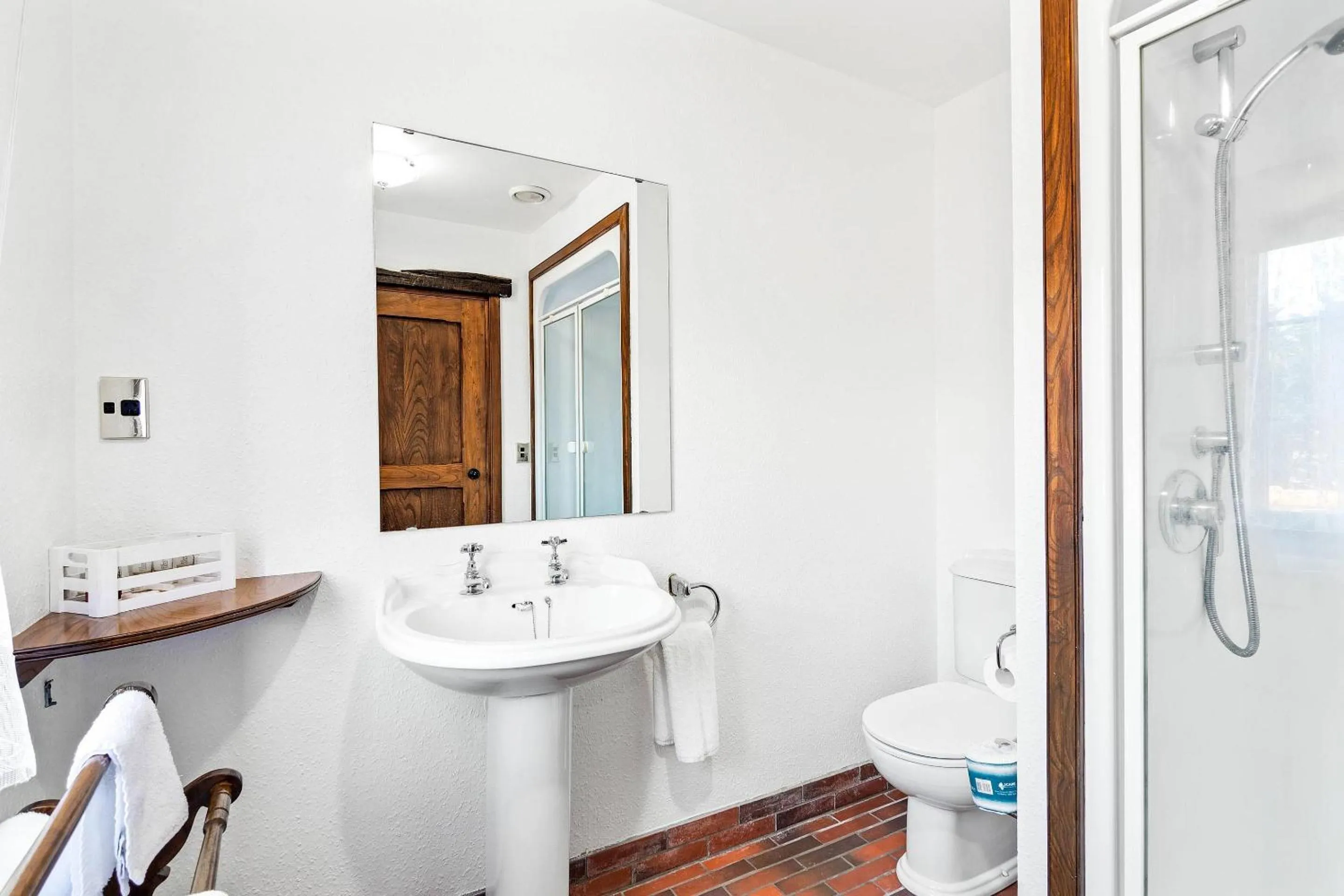 Bedroom in The Honest Lawyer, an Ascend Collection Hotel