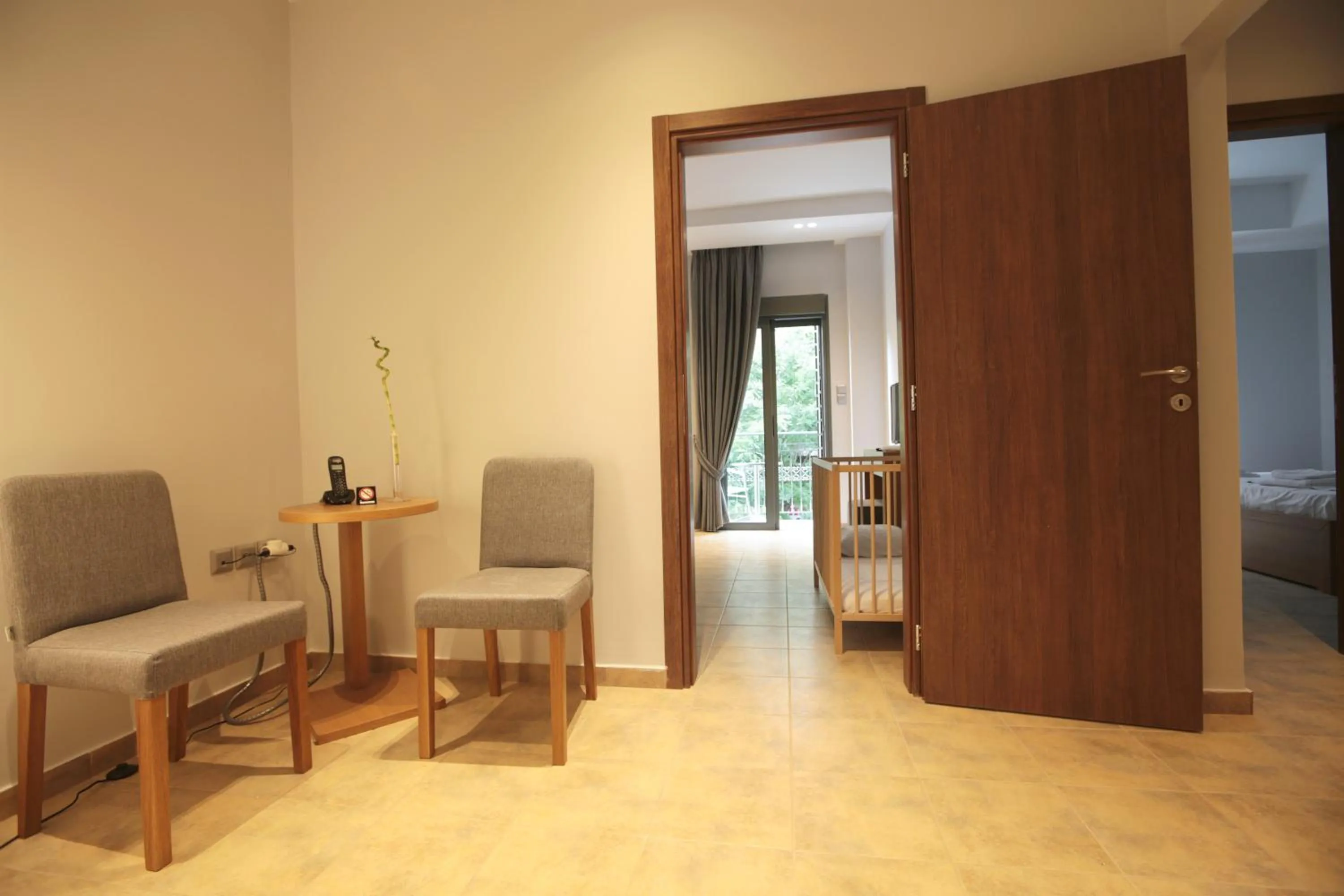 Decorative detail in Meni Apartments