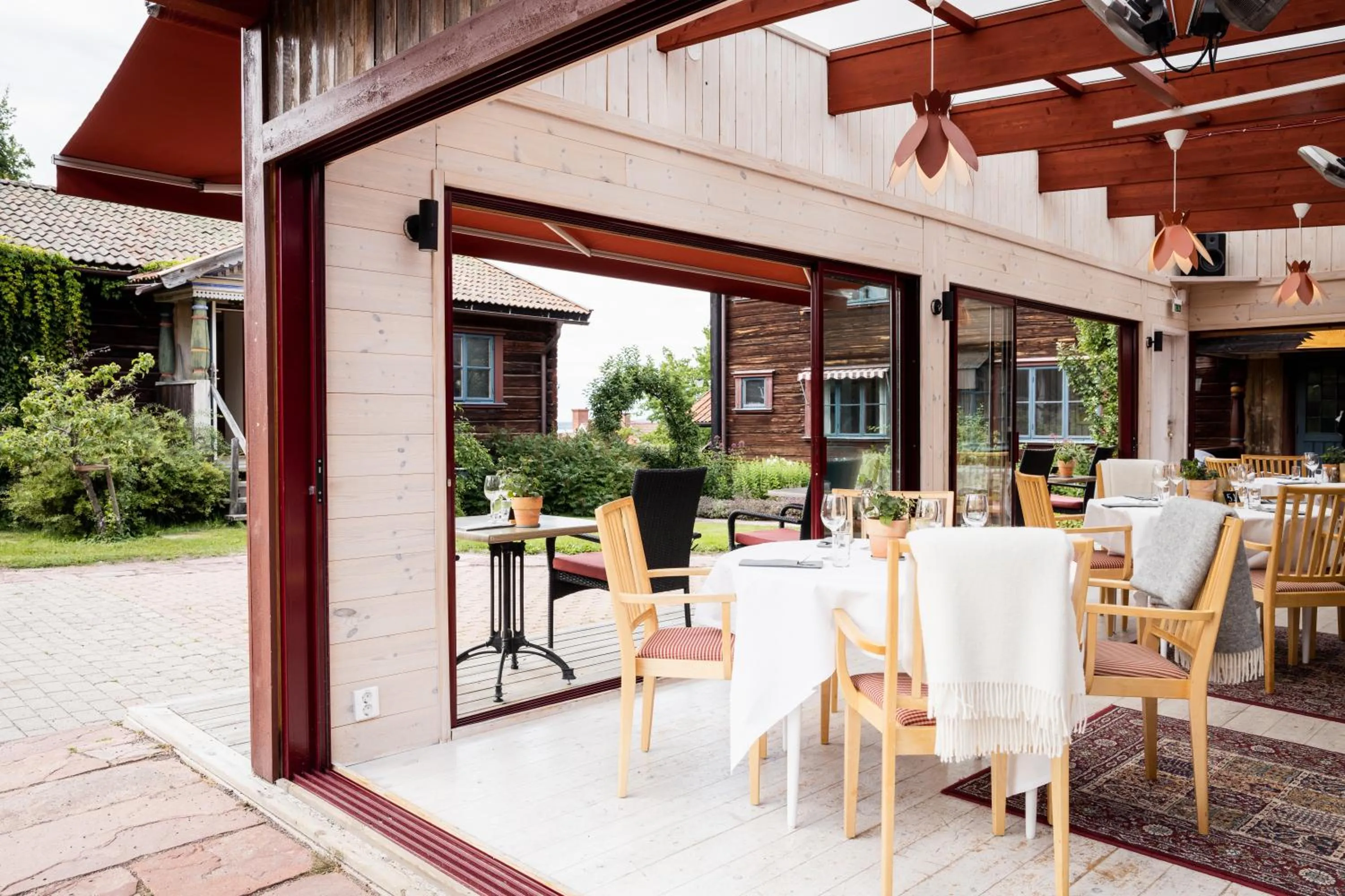 Restaurant/places to eat in Hotell Klockargården