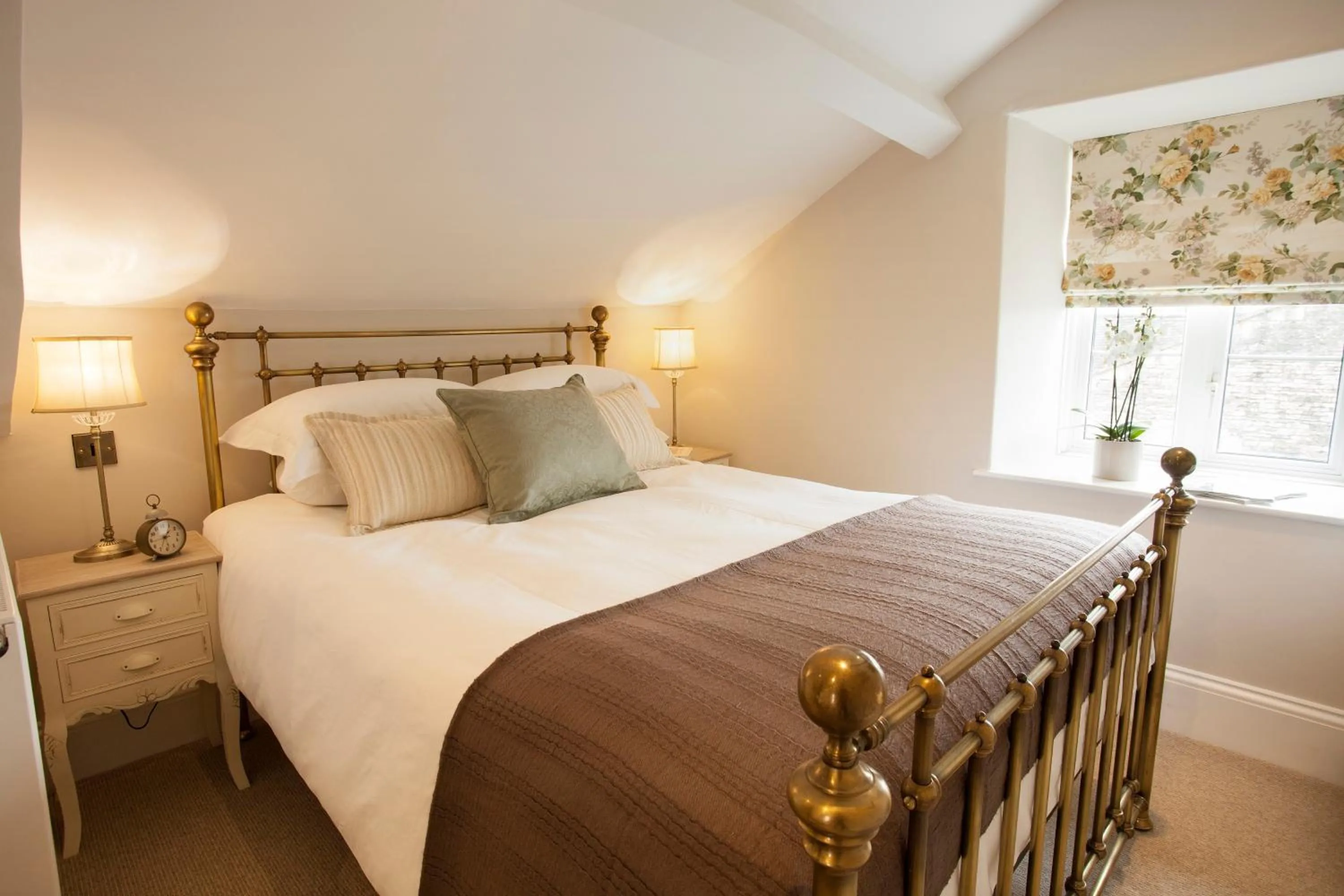 Bed in Victoria House