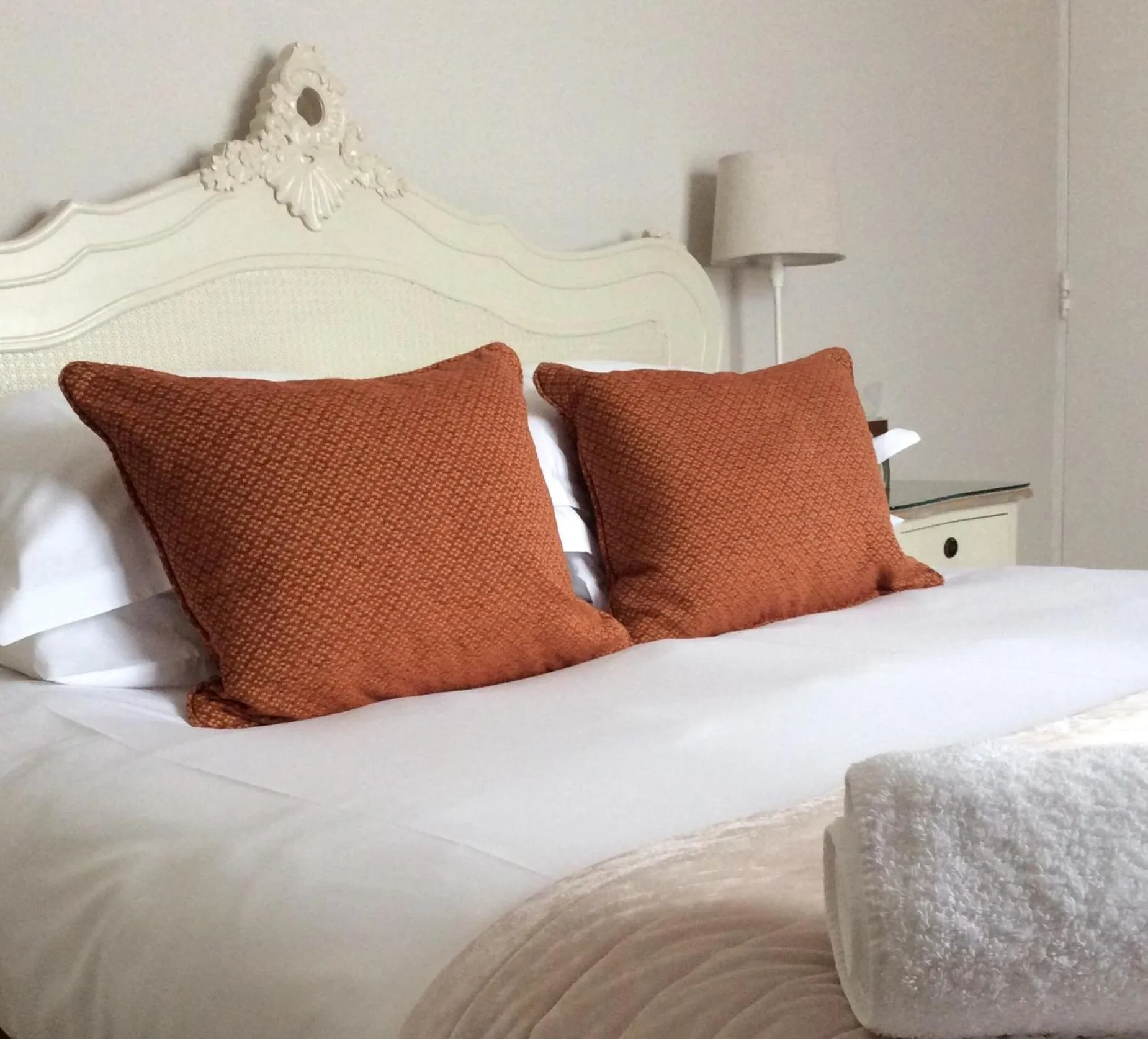 Bed in Victoria House