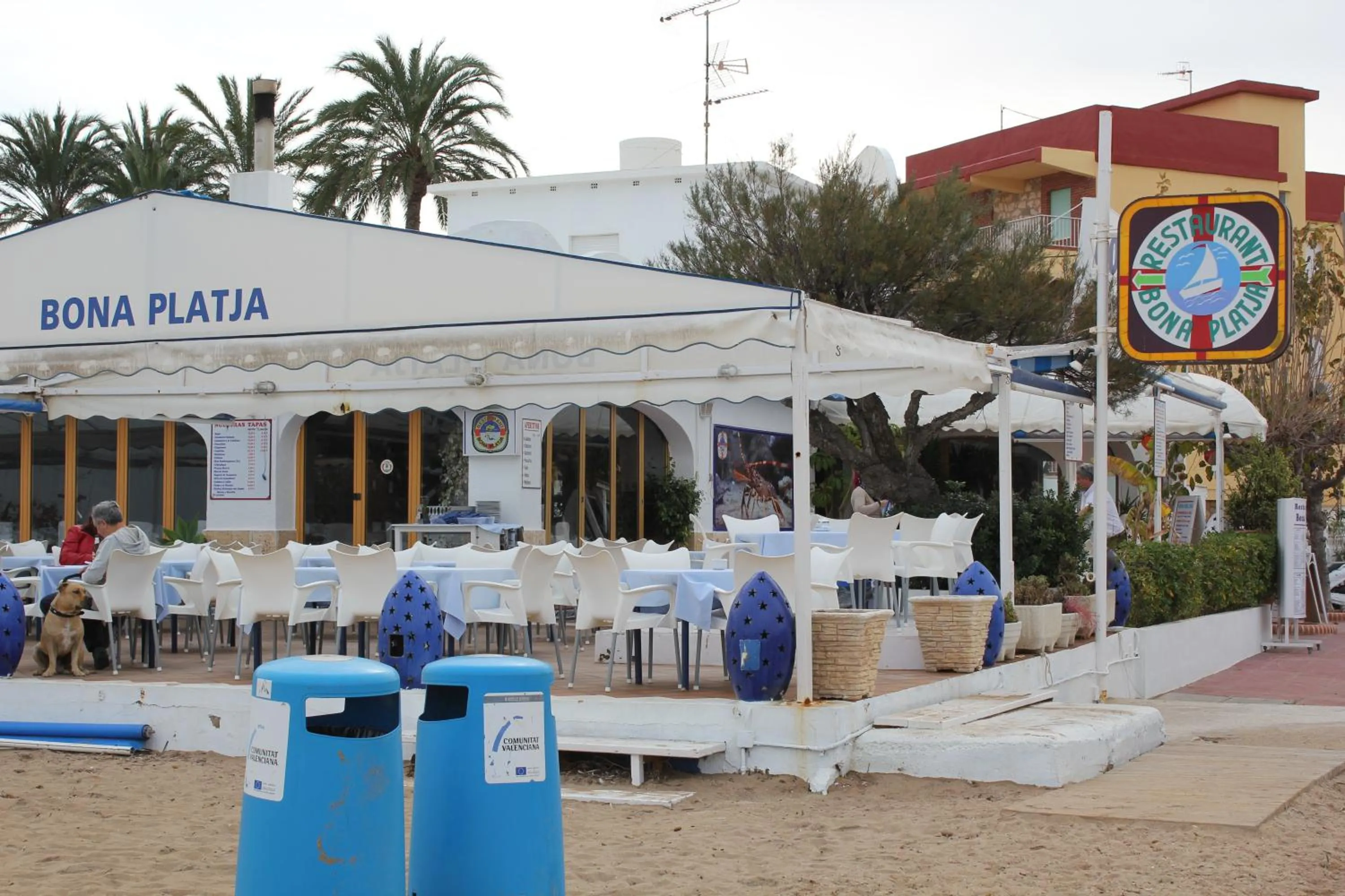 Property building in Trompeta Azul