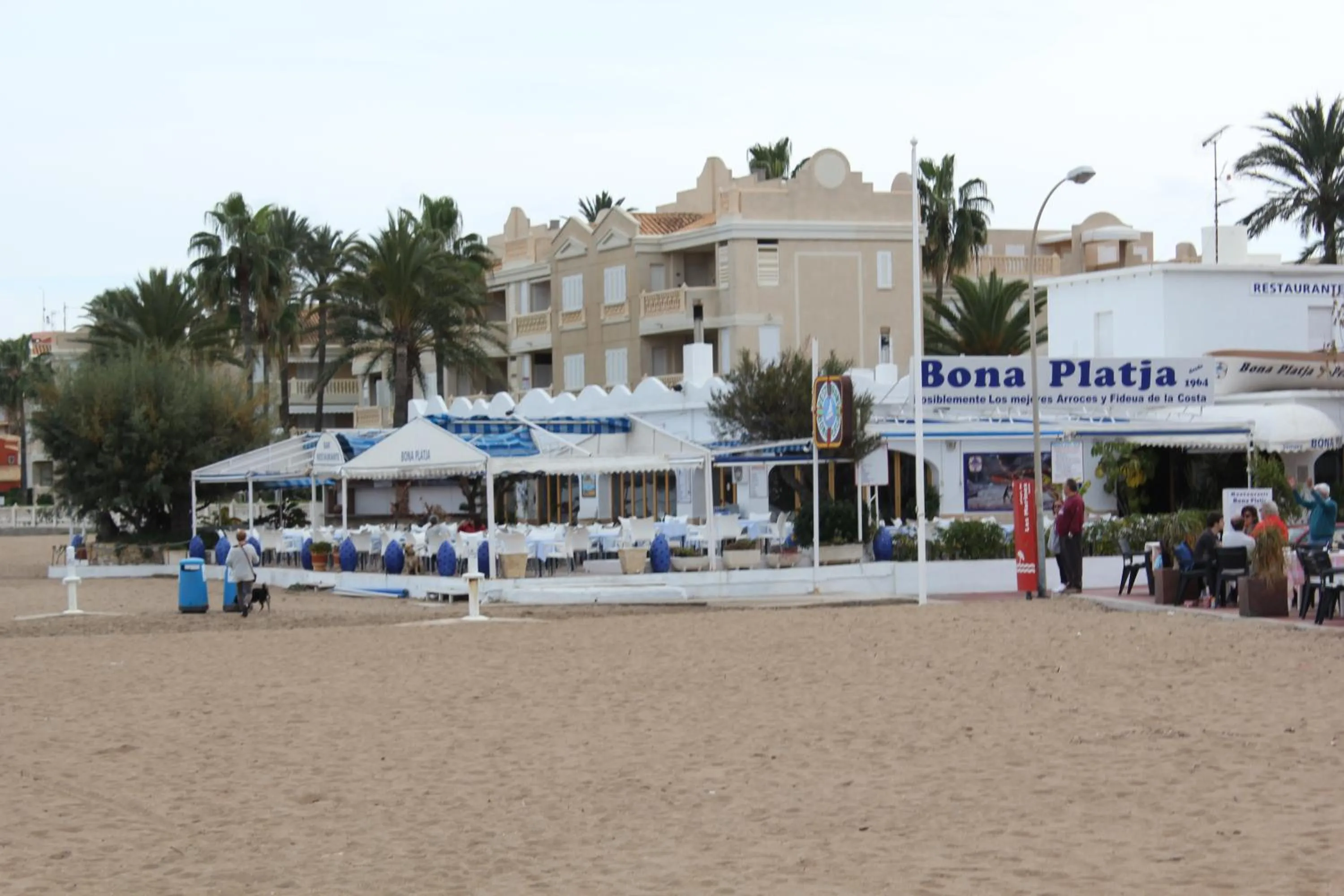 Property building in Trompeta Azul