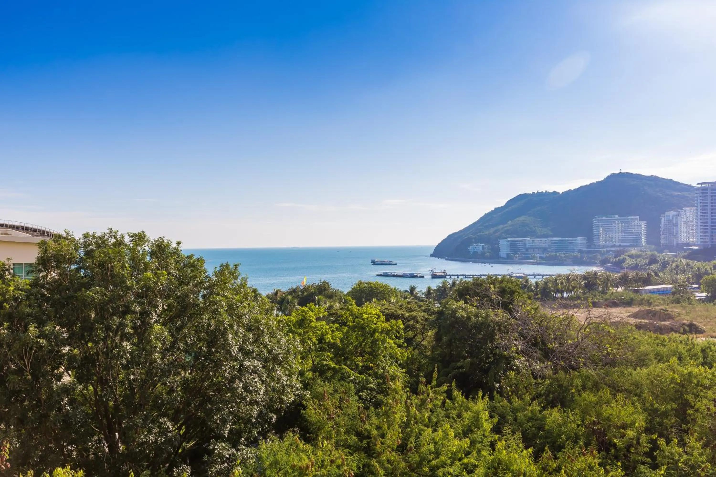 Sea view in Sanya Yikehai View Apartments