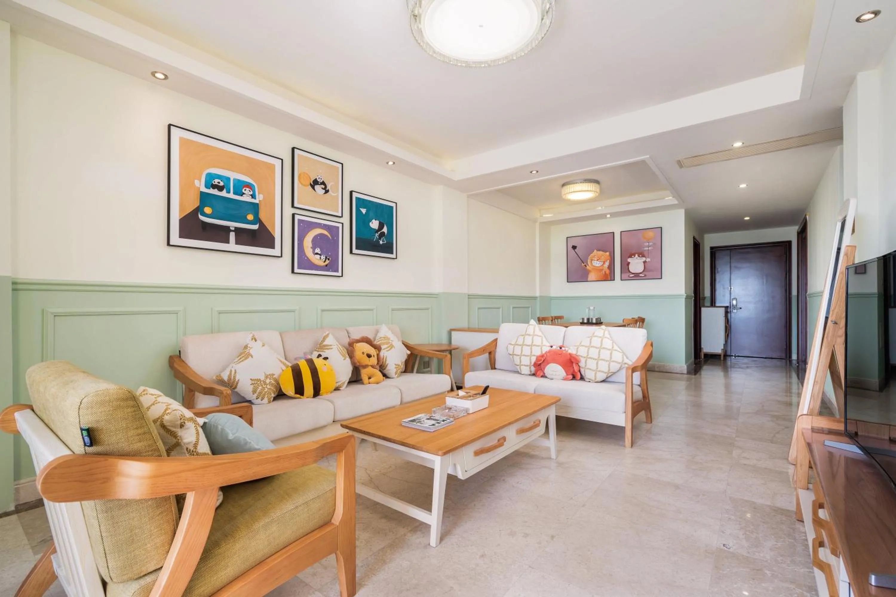 Living room in Sanya Yikehai View Apartments