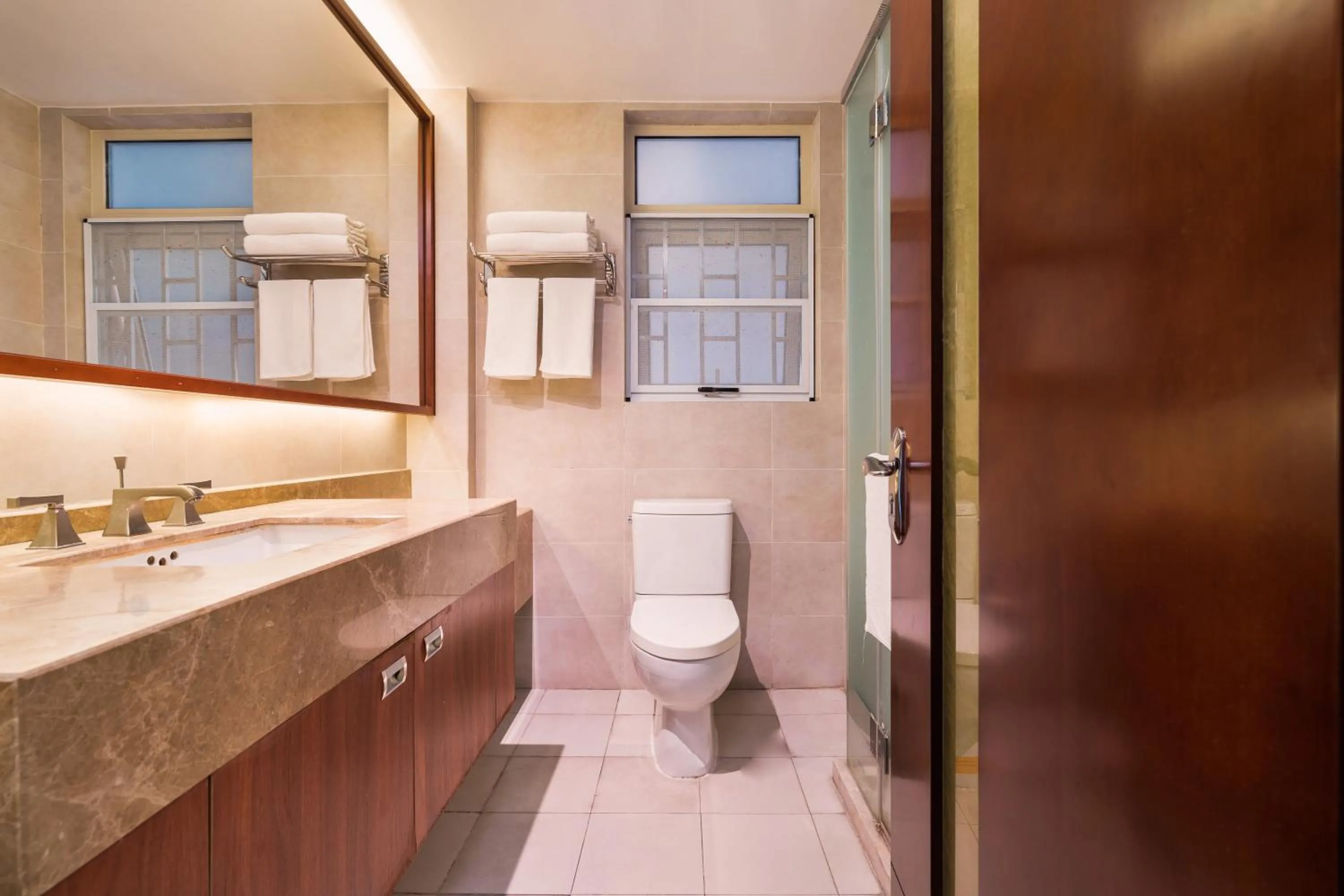 Bathroom in Sanya Yikehai View Apartments