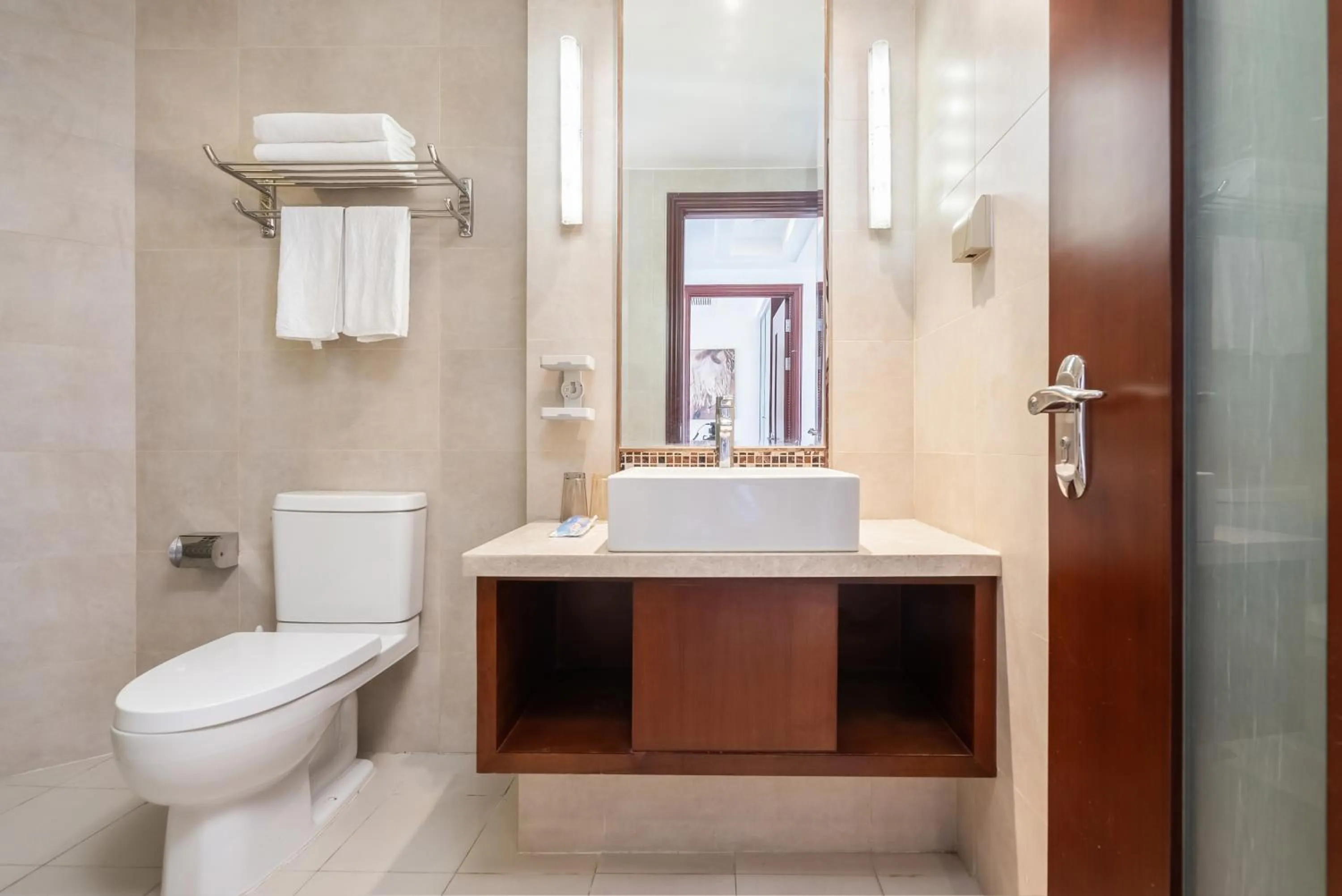 Bathroom in Sanya Yikehai View Apartments