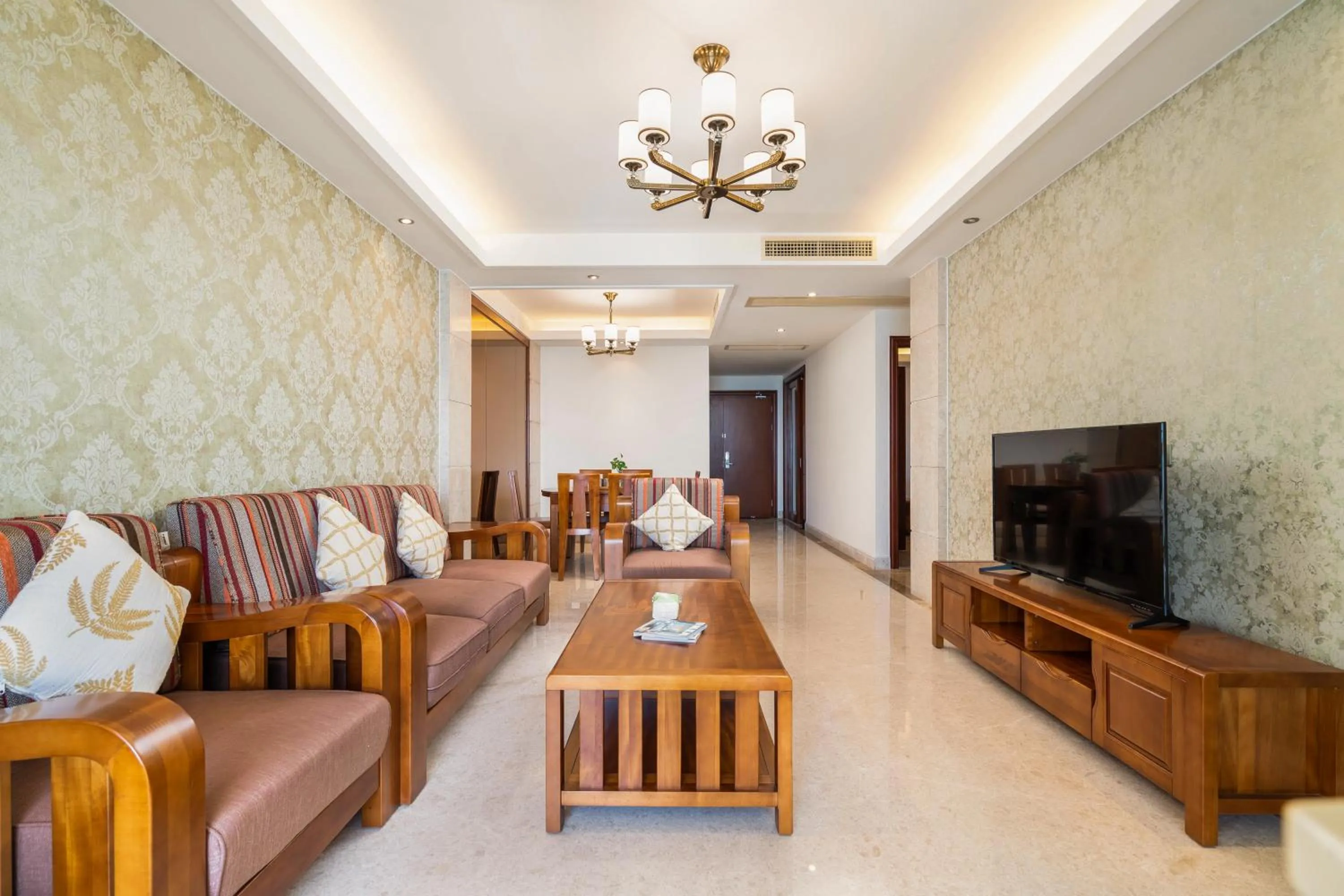 Living room in Sanya Yikehai View Apartments