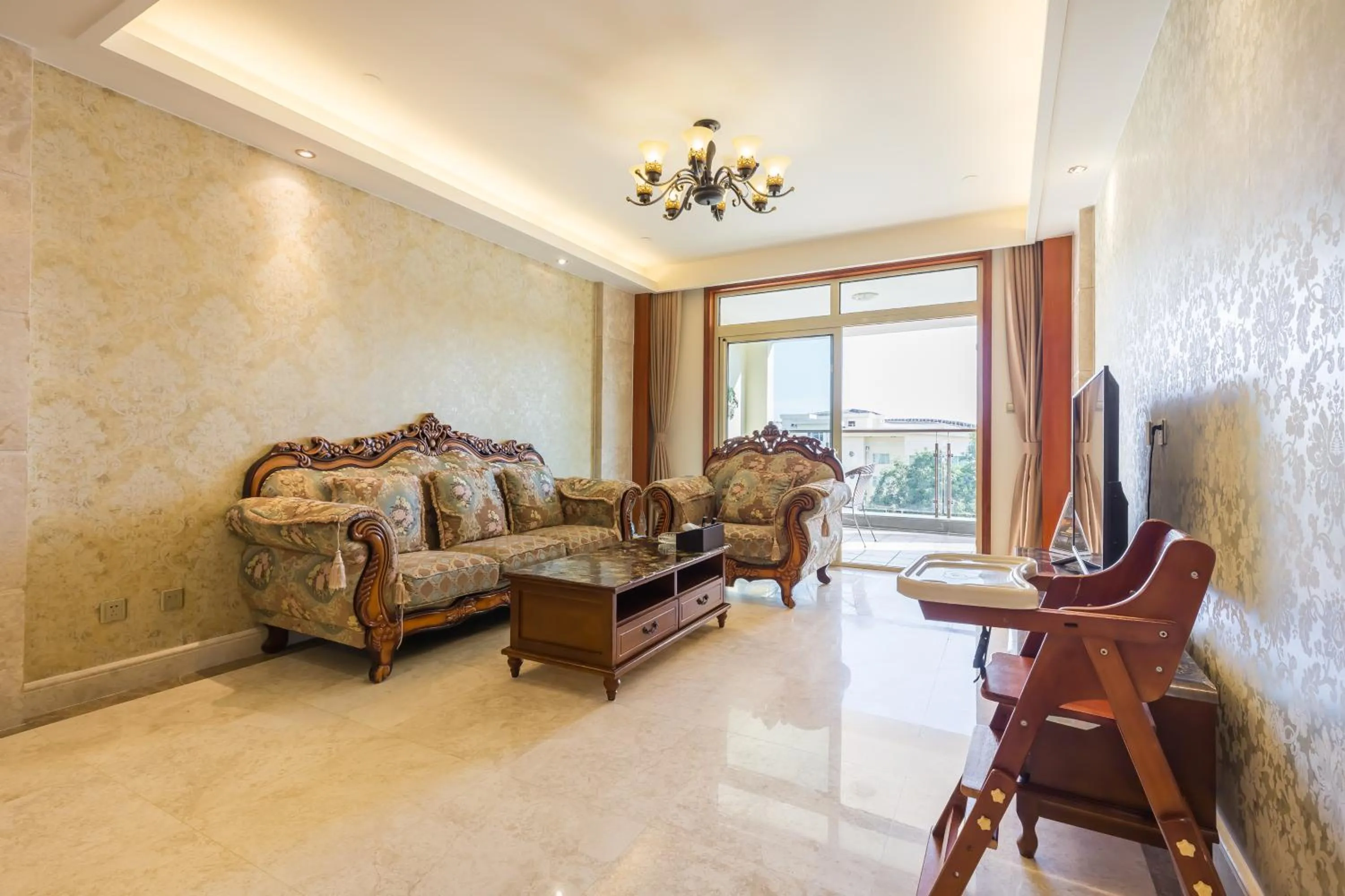 Living room in Sanya Yikehai View Apartments