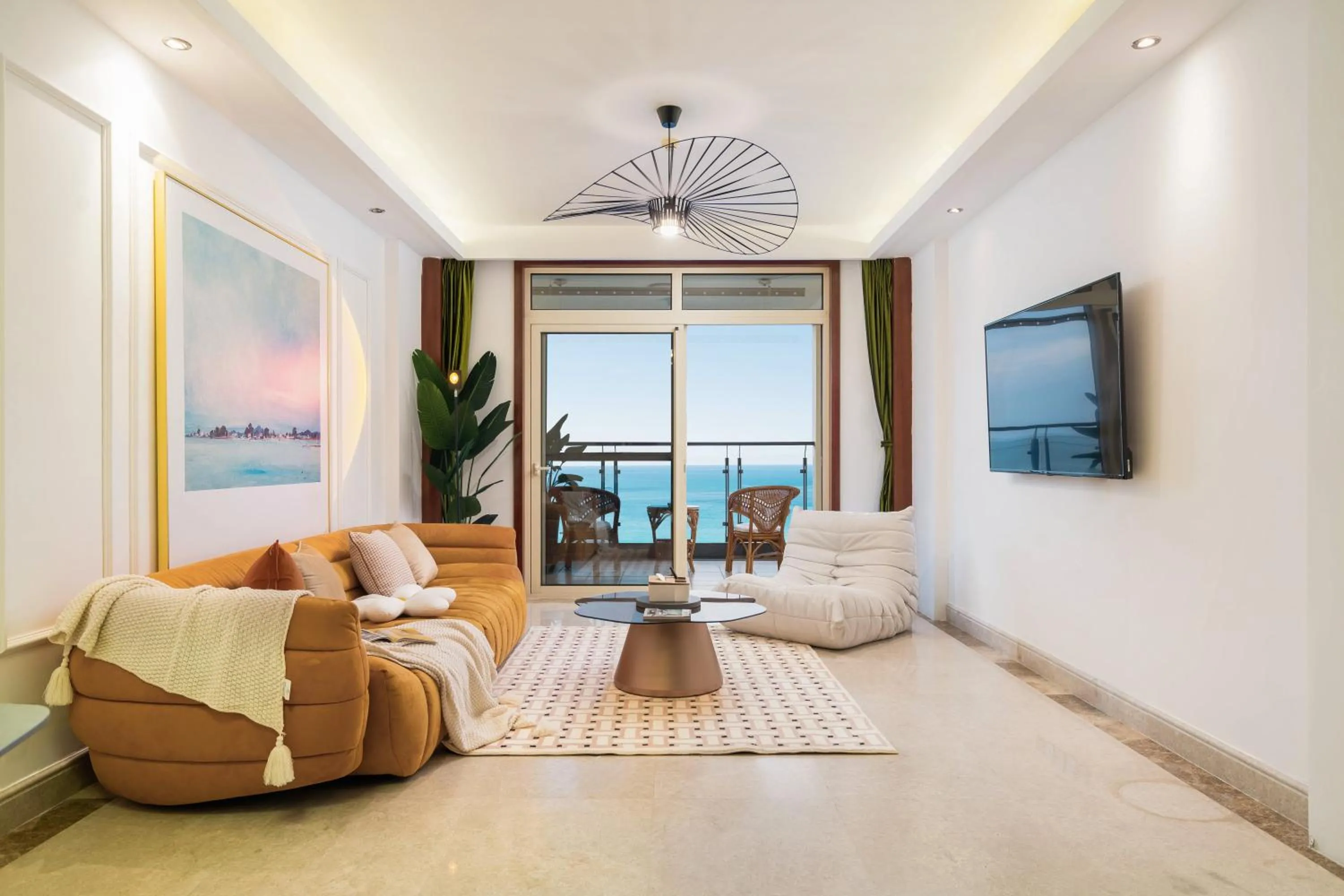 Living room in Sanya Yikehai View Apartments