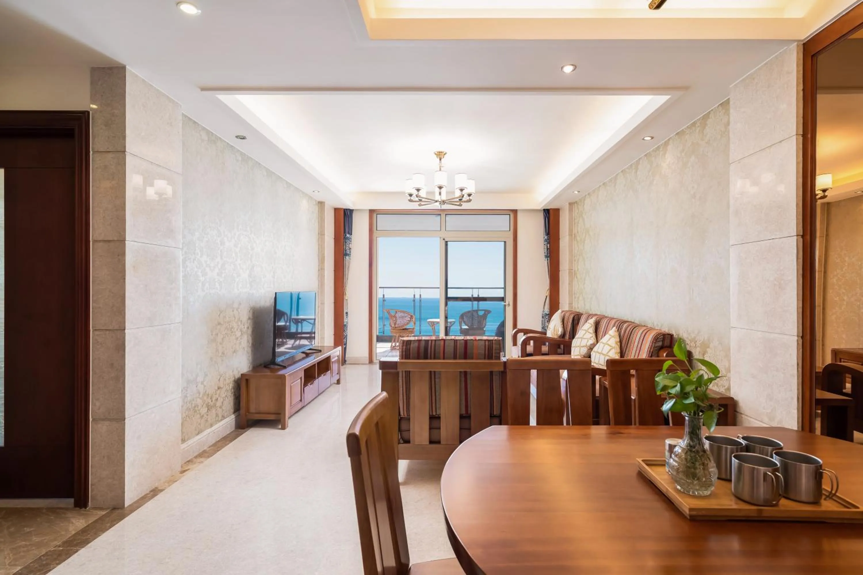 Living room in Sanya Yikehai View Apartments