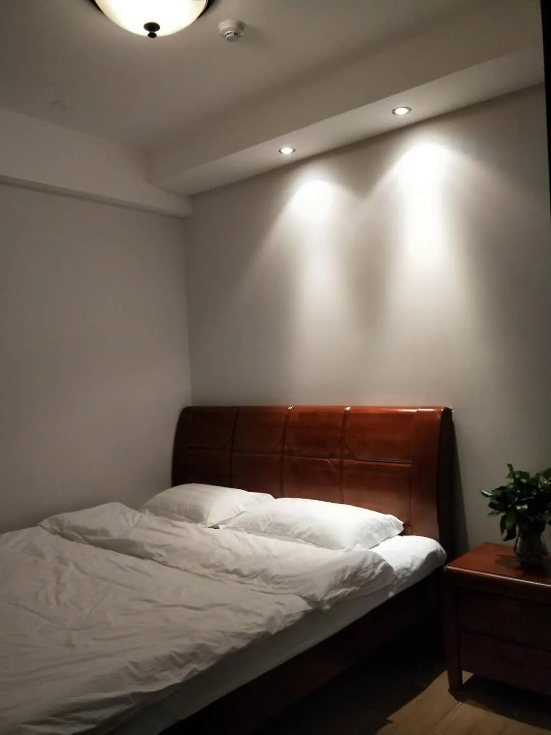 Bedroom, Bed in Sanya Yikehai View Apartments