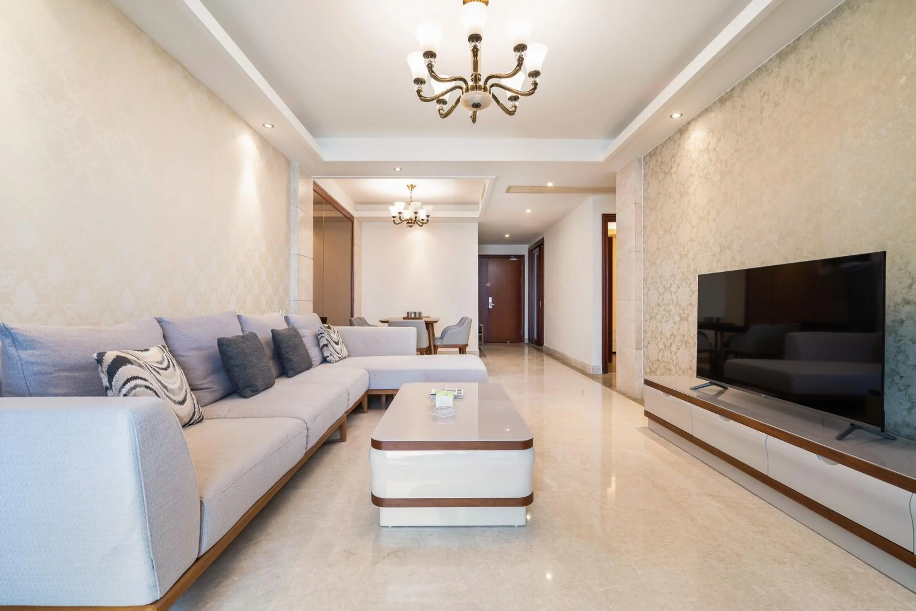 Living room in Sanya Yikehai View Apartments