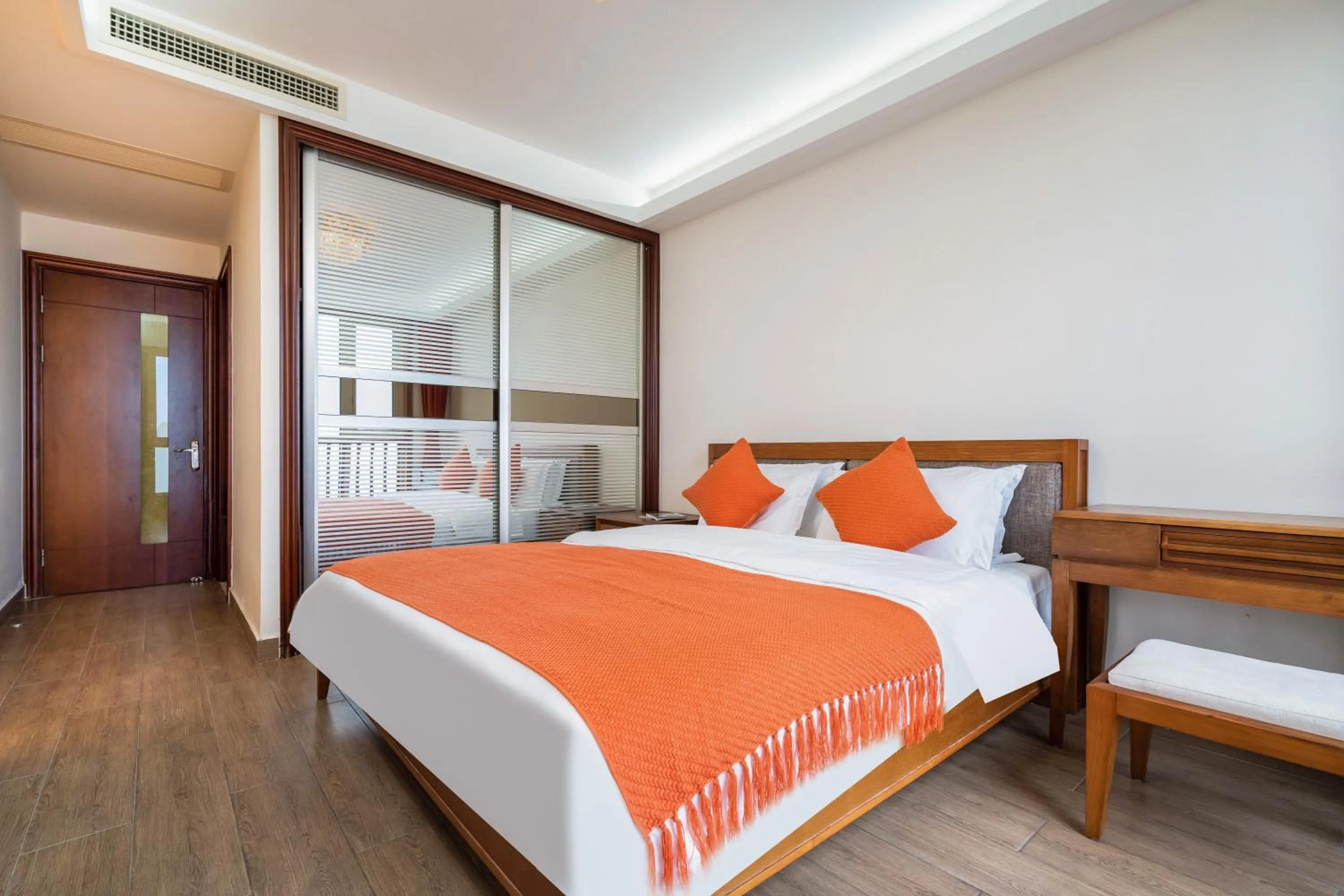 Bedroom, Bed in Sanya Yikehai View Apartments