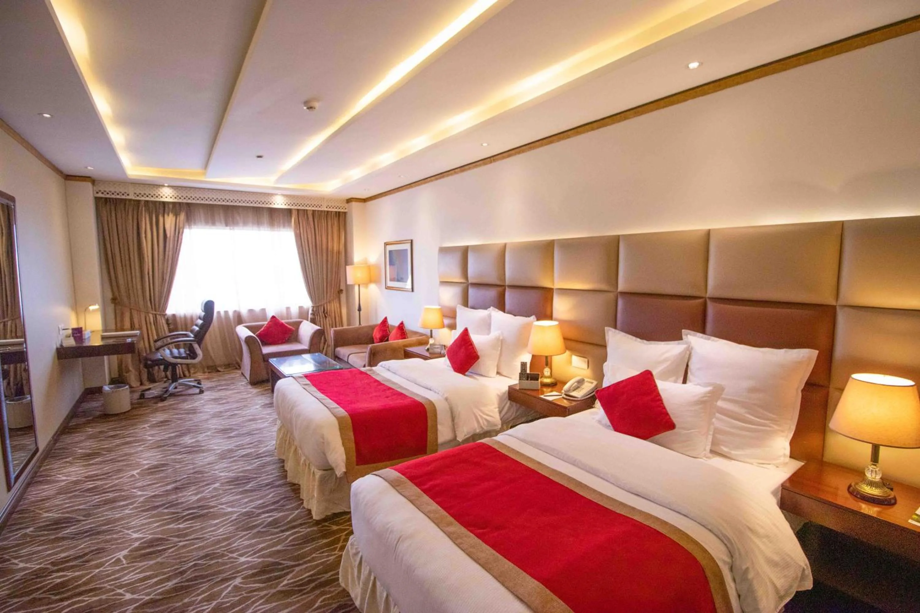 Bed in Luxus Grand Hotel