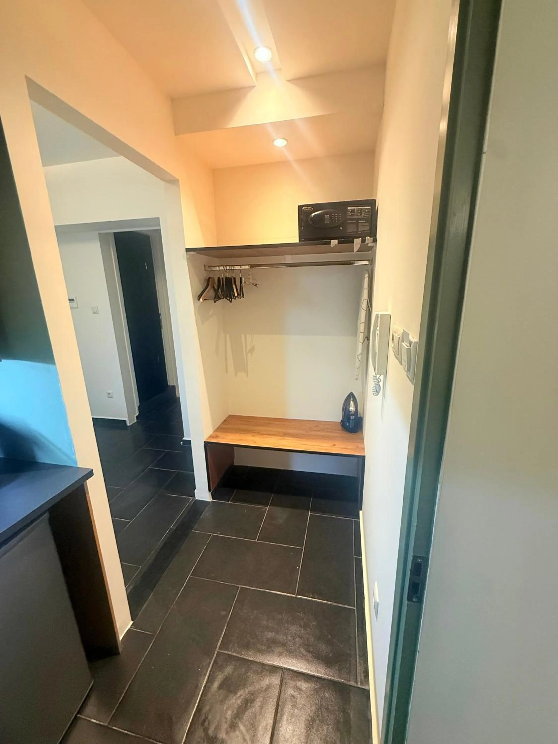 wardrobe in Elite Ermou Suites