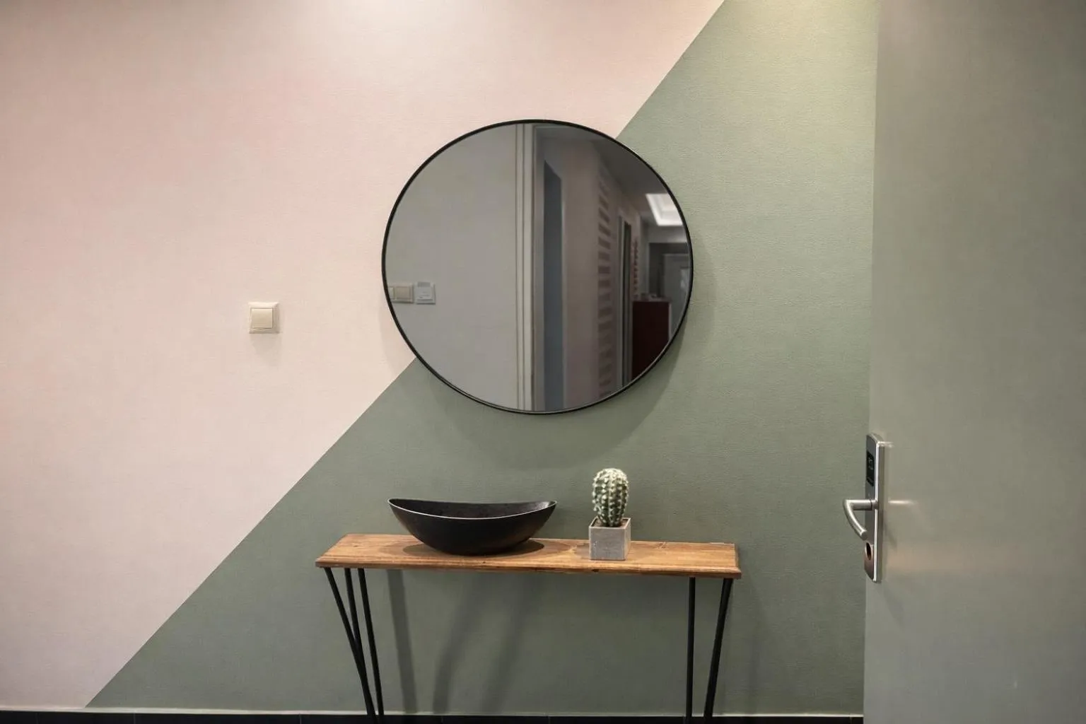 Facade/entrance in Elite Ermou Suites