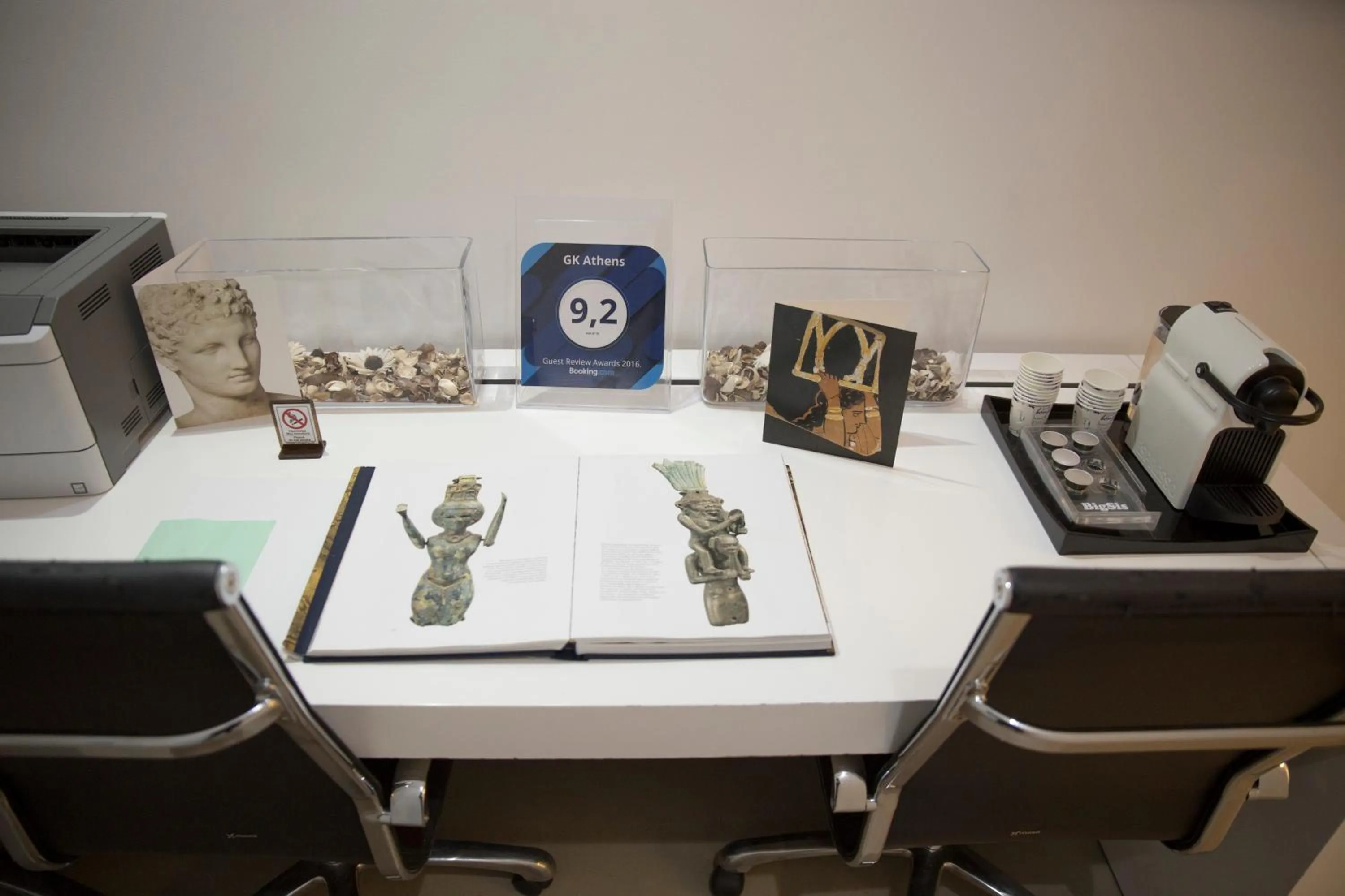 Area and facilities in GK Athens by GK Properties