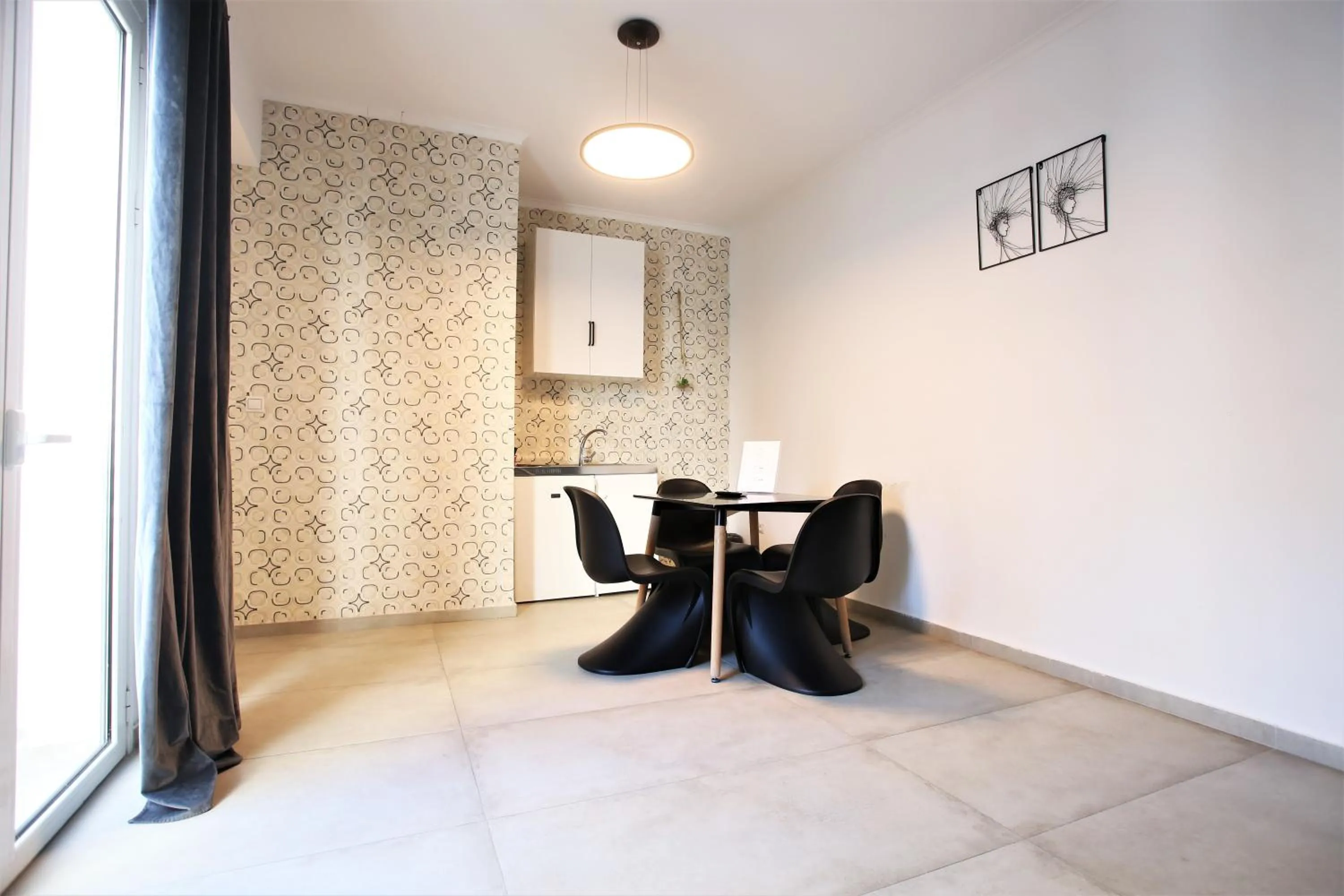 Living room in GK Athens by GK Properties