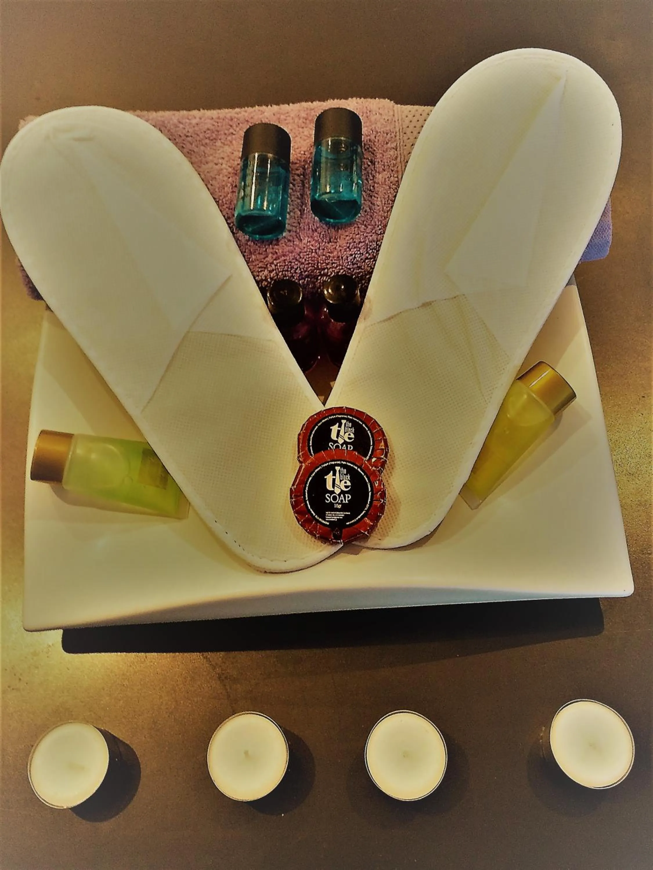 Bathroom in GK Athens by GK Properties