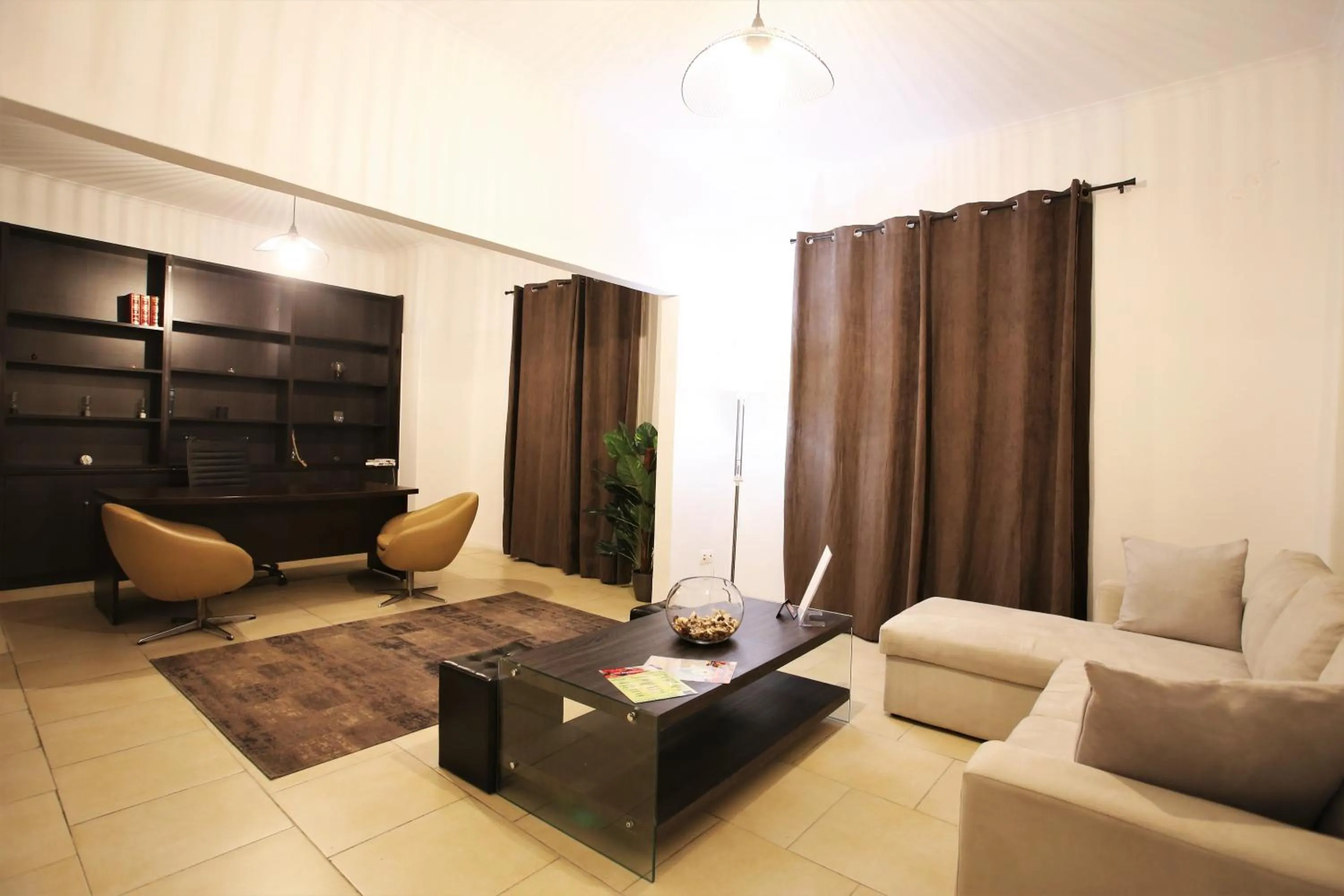 Living room in GK Athens by GK Properties