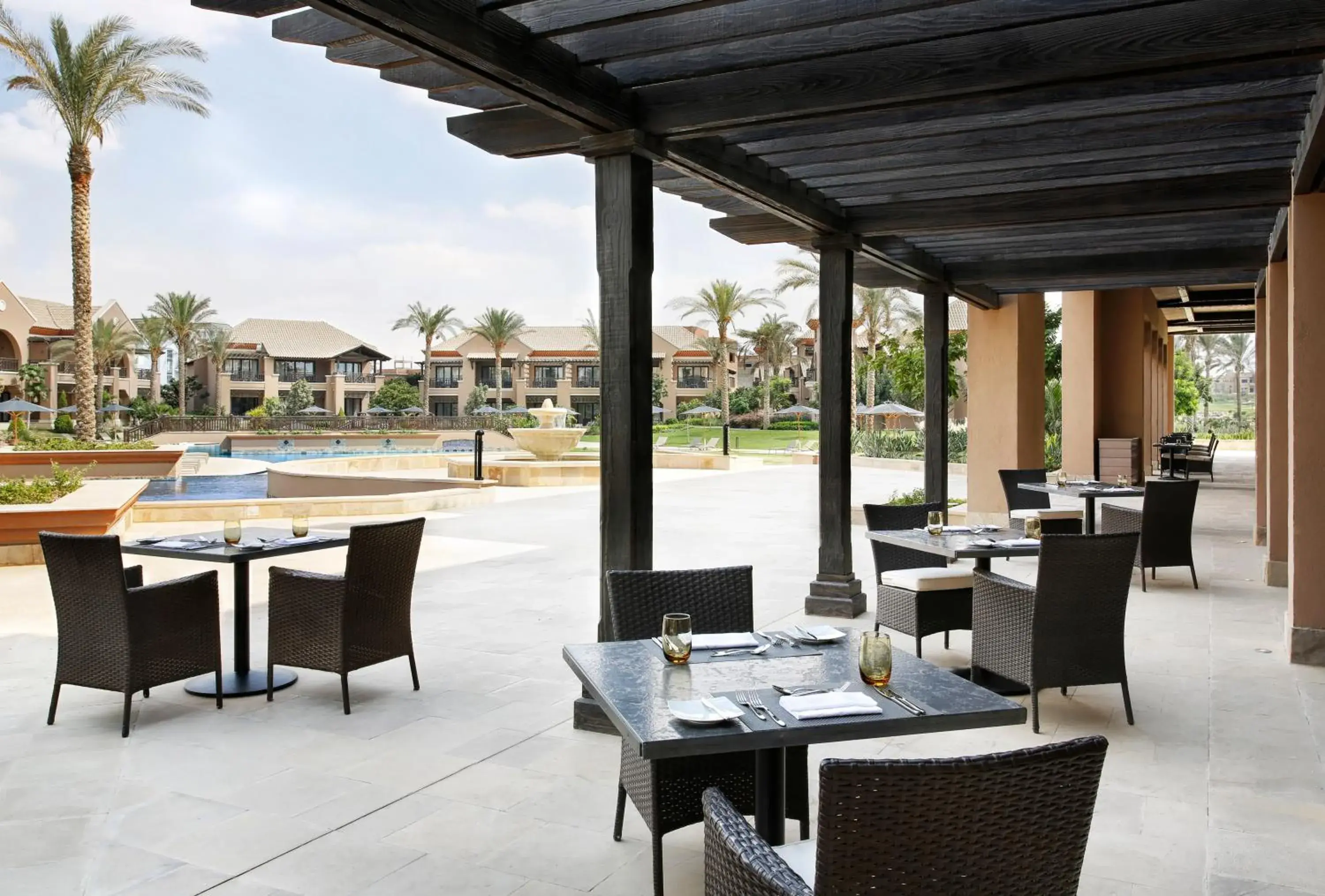 Restaurant/Places to Eat in The Westin Cairo Golf Resort & Spa, Katameya Dunes