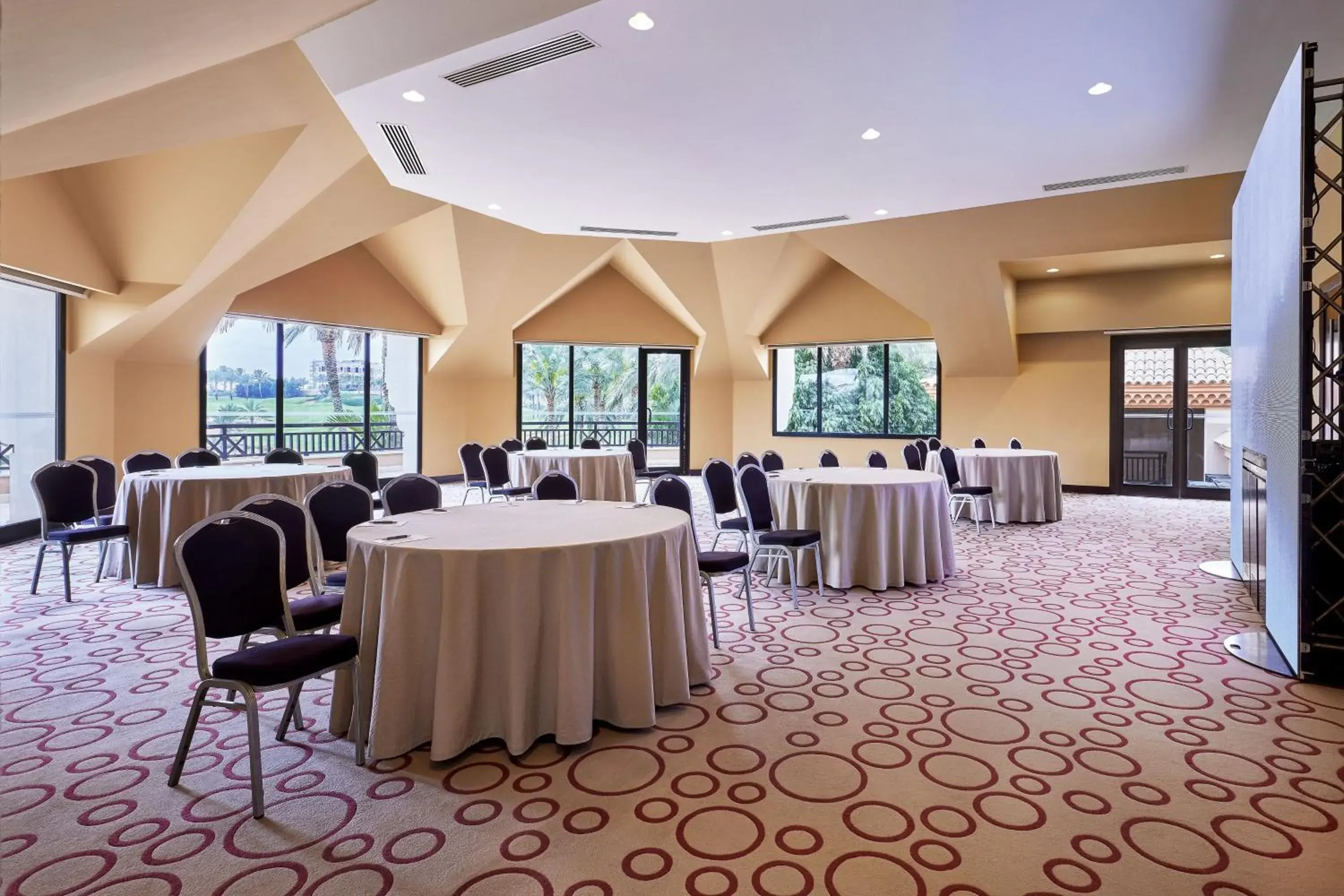 Meeting/conference room in The Westin Cairo Golf Resort & Spa, Katameya Dunes