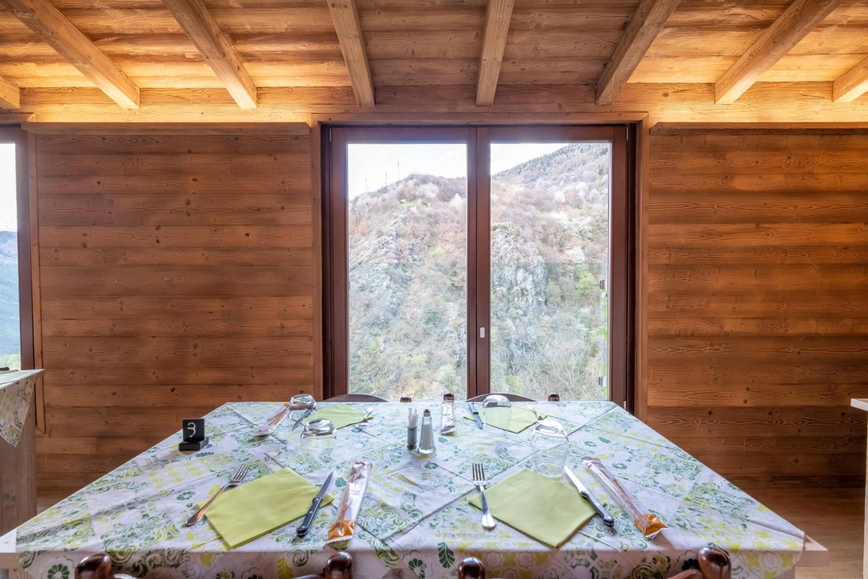 Restaurant/places to eat in B&B Castello Cimbergo