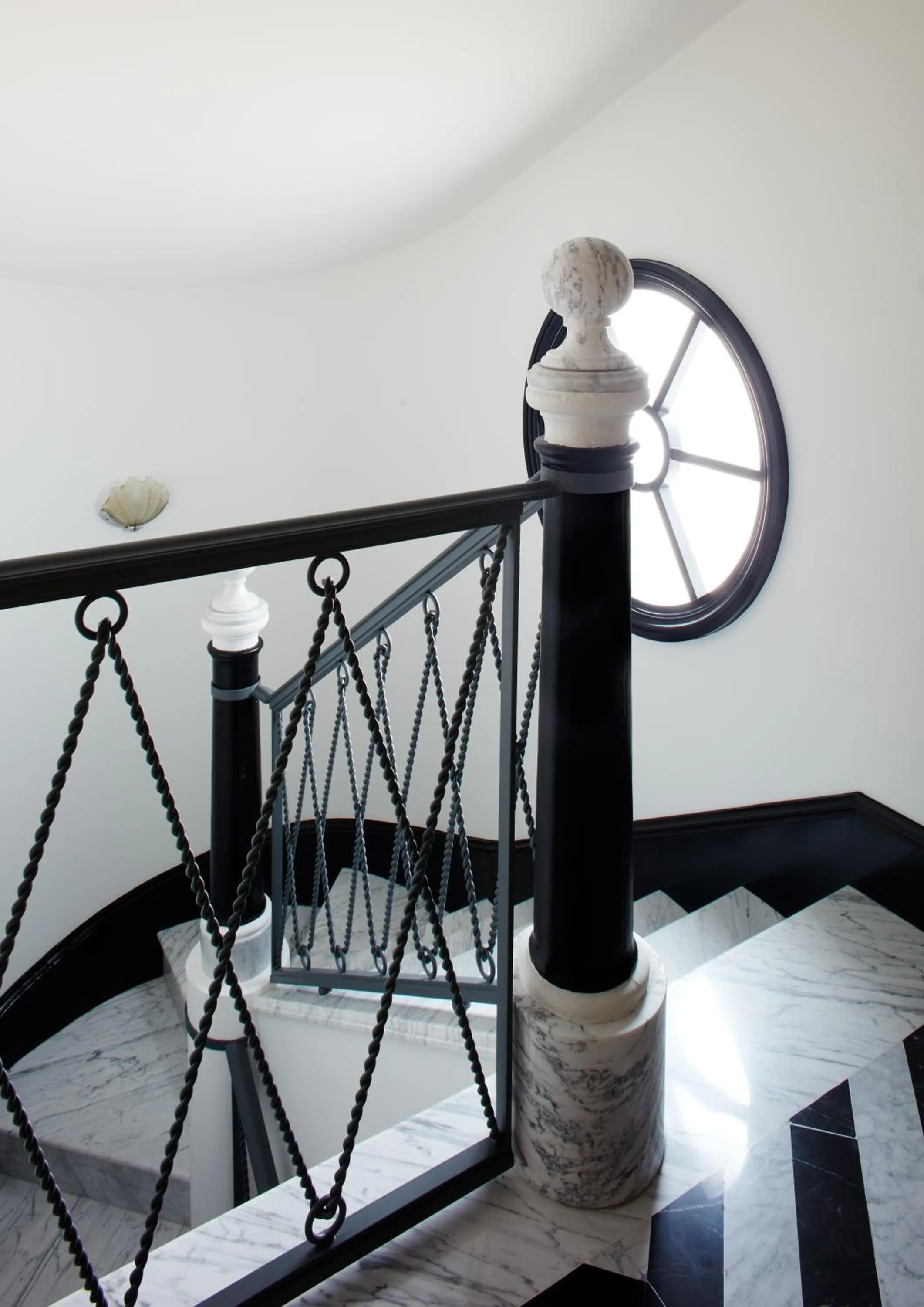 Property building in Triana House