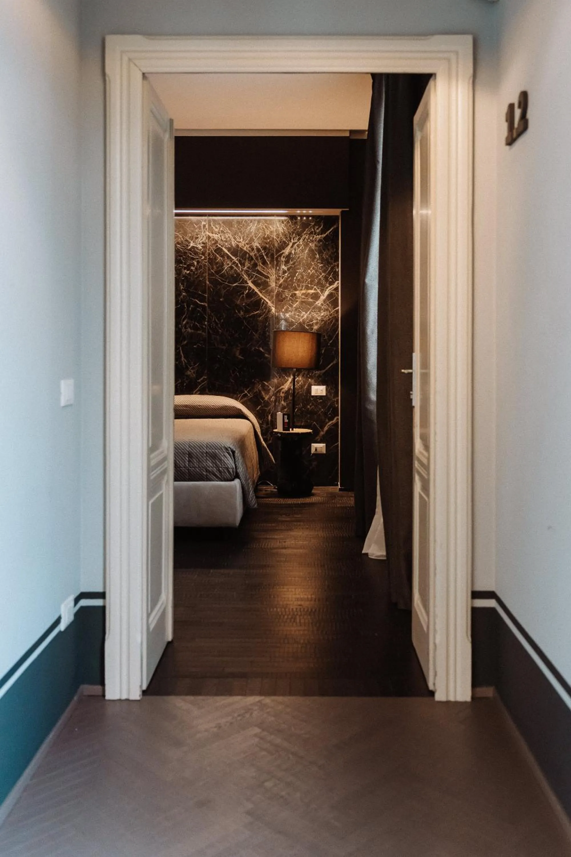 Bed in Palazzo Gozzi Bed & Beauty