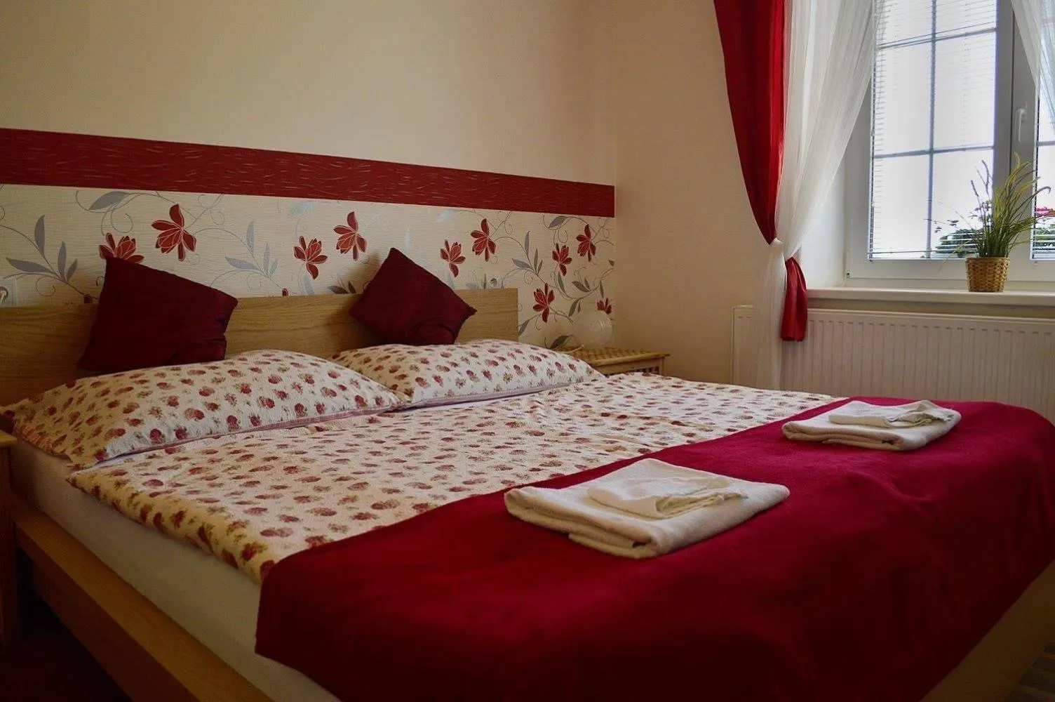 Bed in Hotel Florian