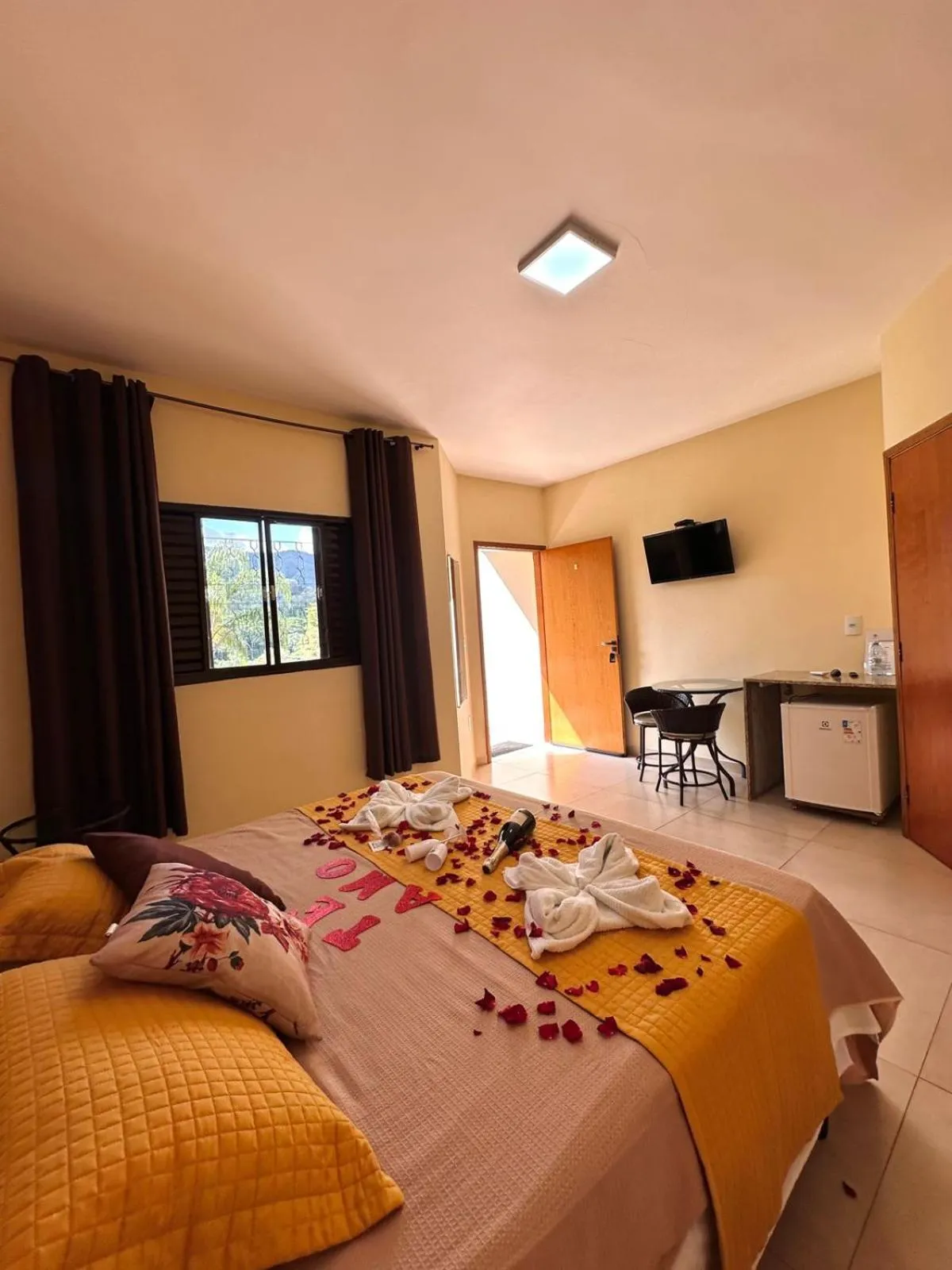 Bed in Pousada Flores do Campo