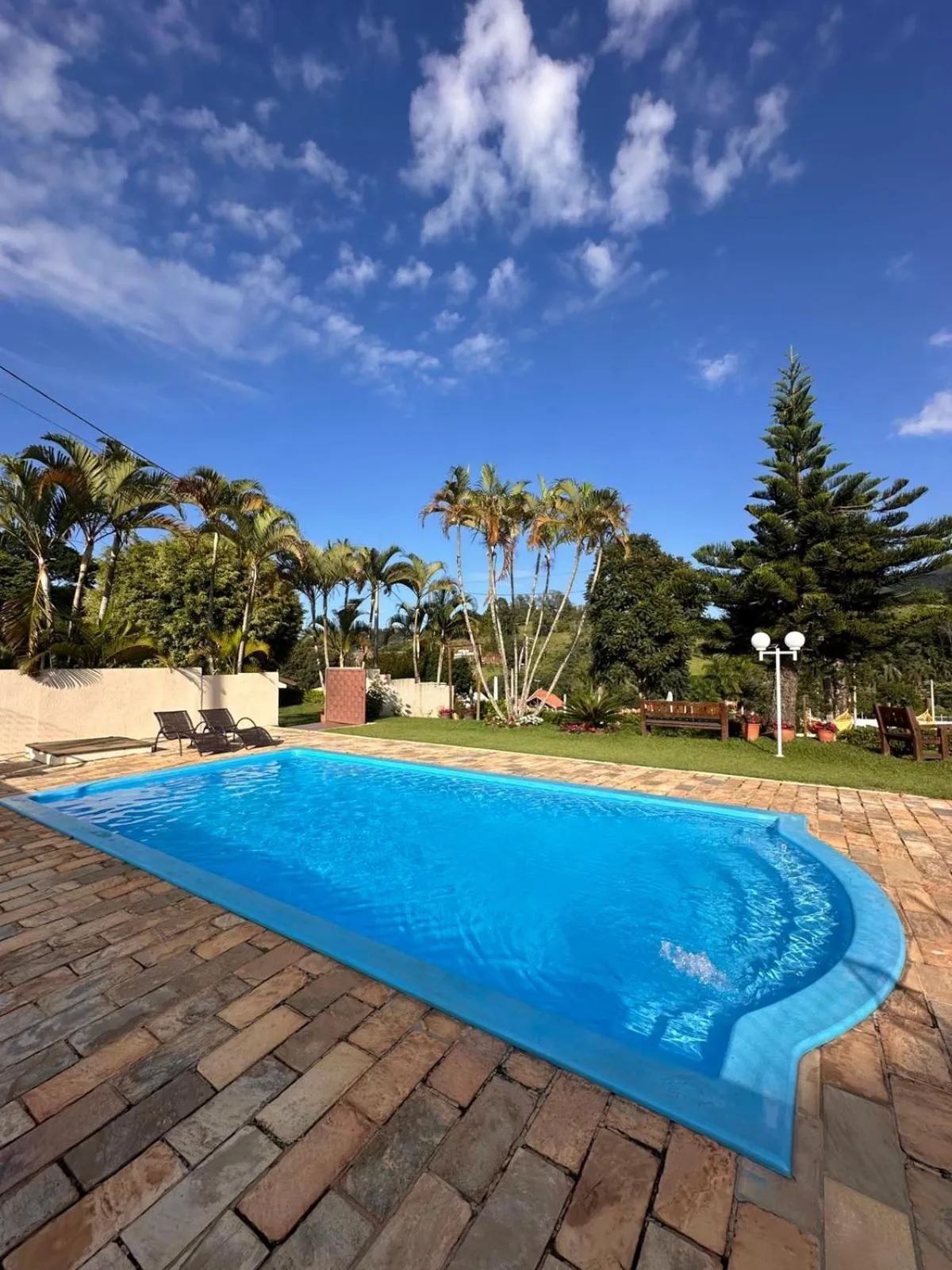 Pool view in Pousada Flores do Campo