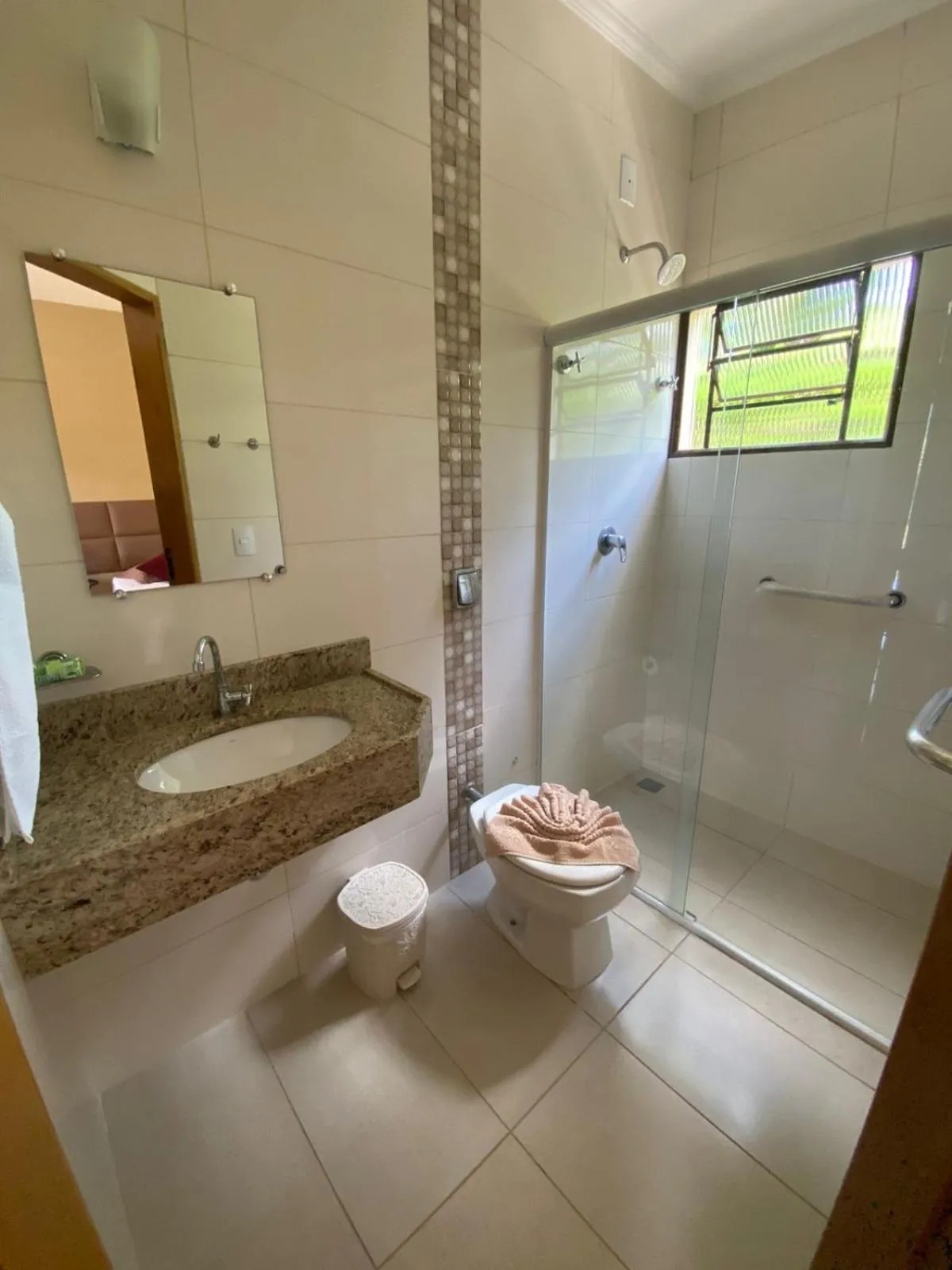 Shower in Pousada Flores do Campo