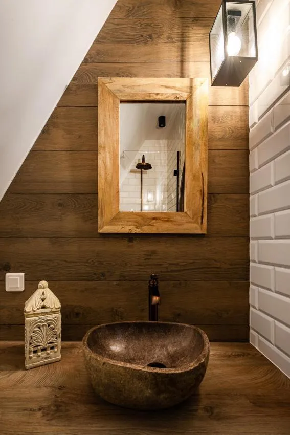 Bathroom in Gotyk House