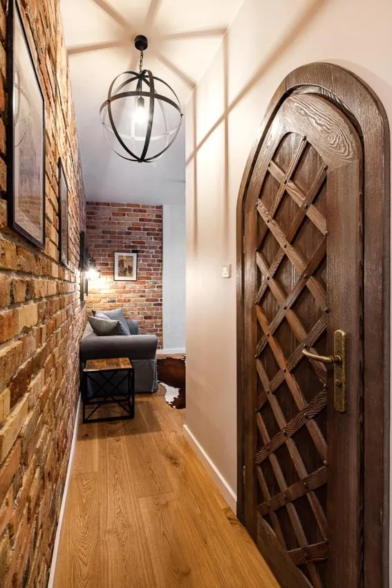 Photo of the whole room, Bed in Gotyk House