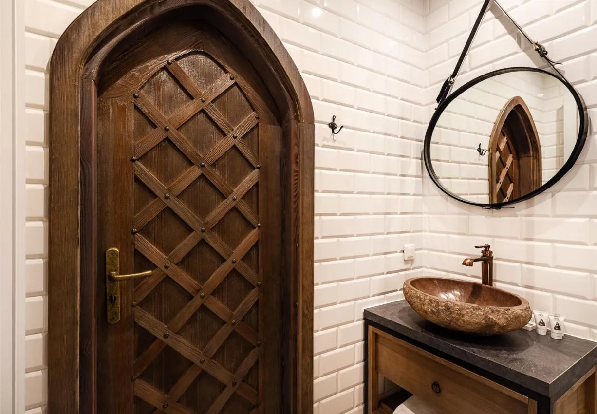 Bathroom in Gotyk House