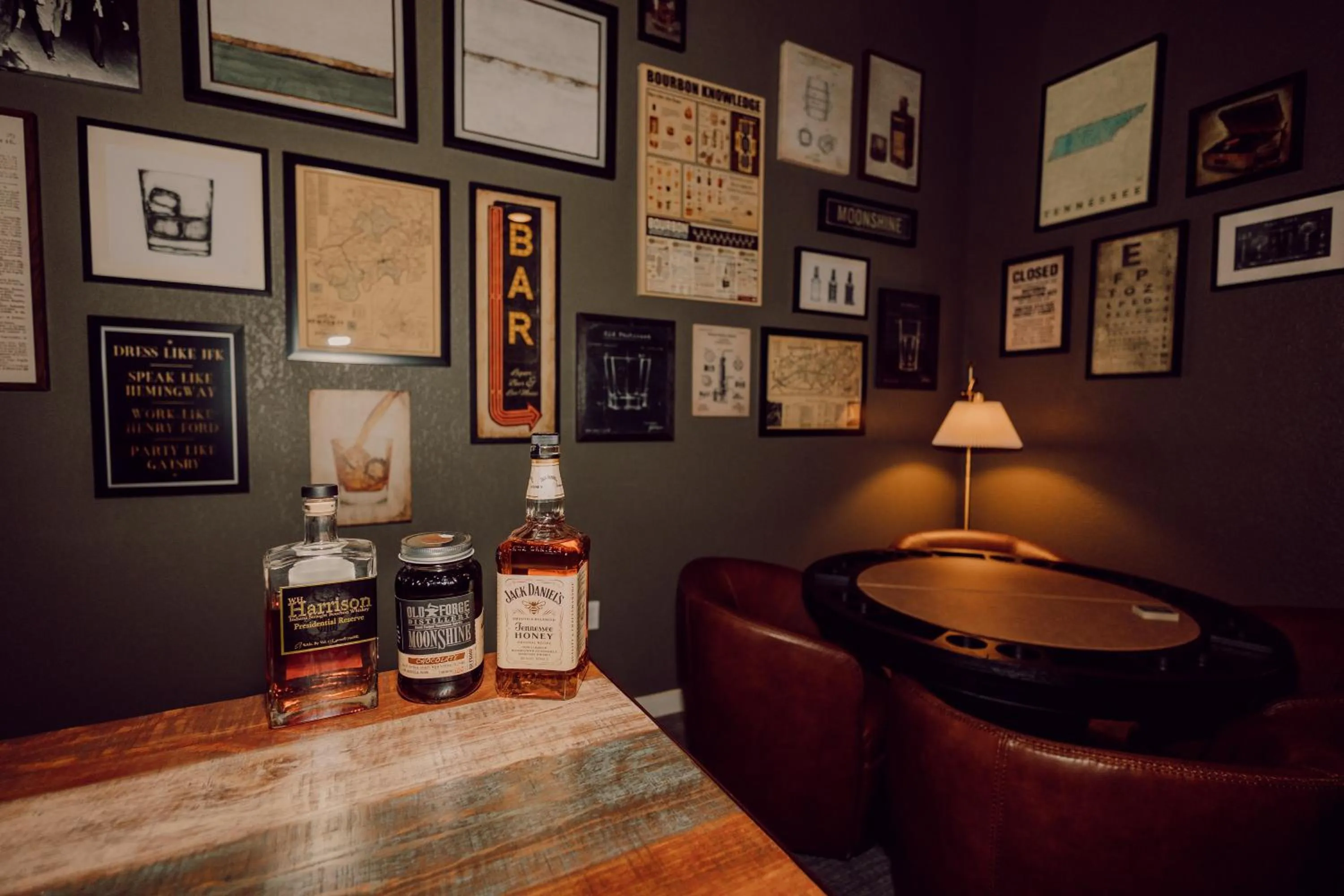 Lounge or bar in Tremont Lodge & Resort